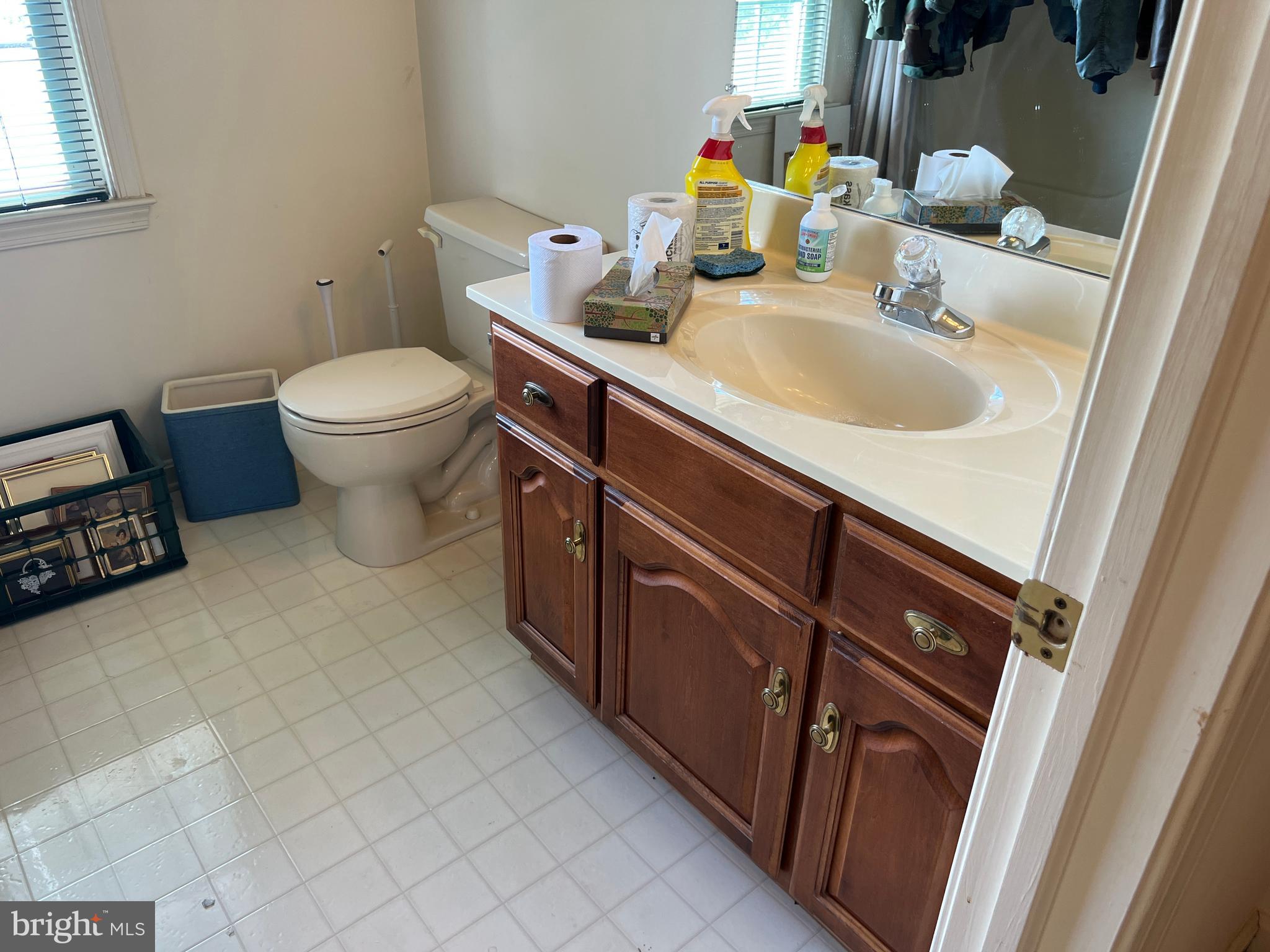 MAUGANS MEADOWS - Residential