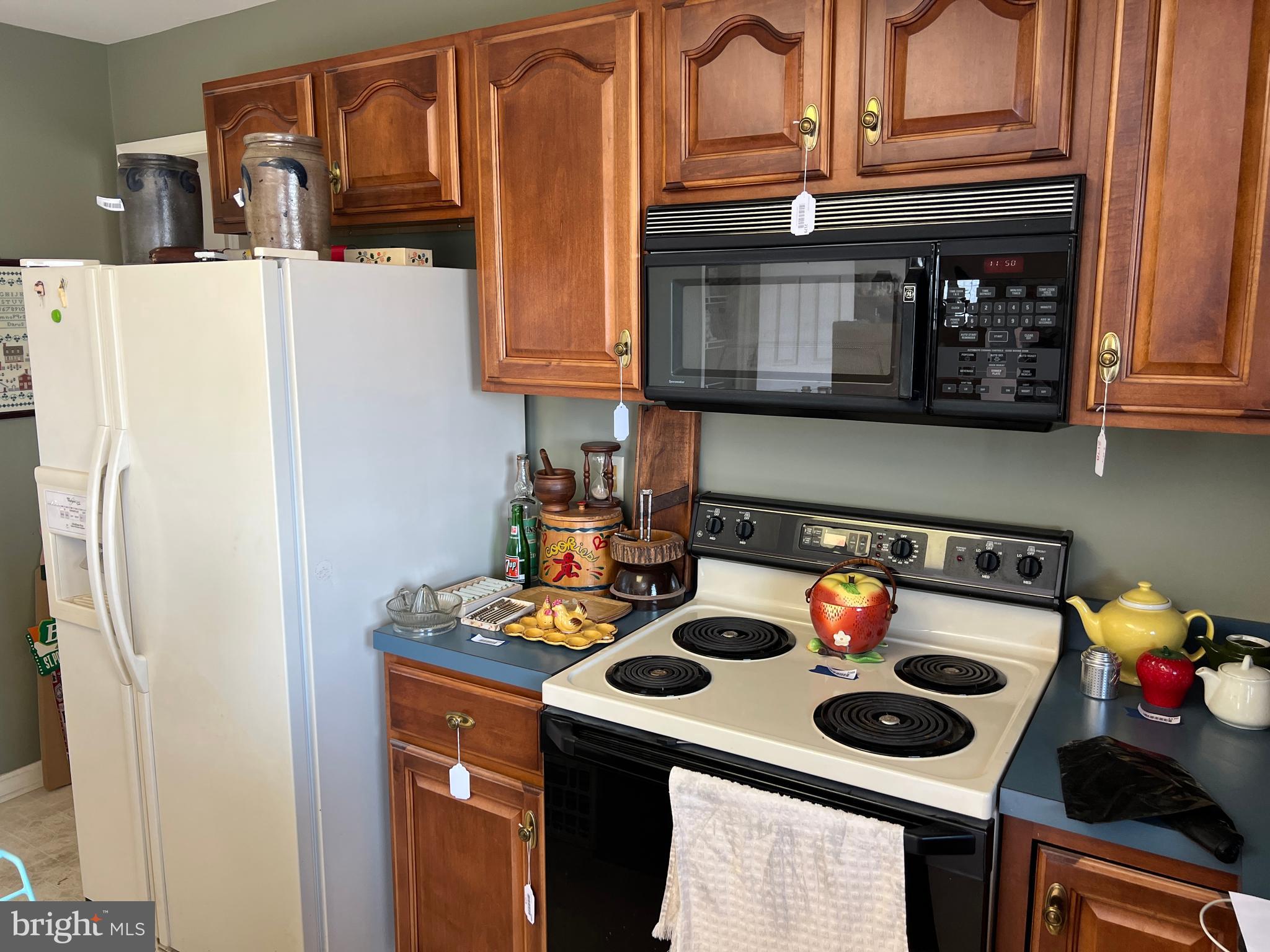 MAUGANS MEADOWS - Residential