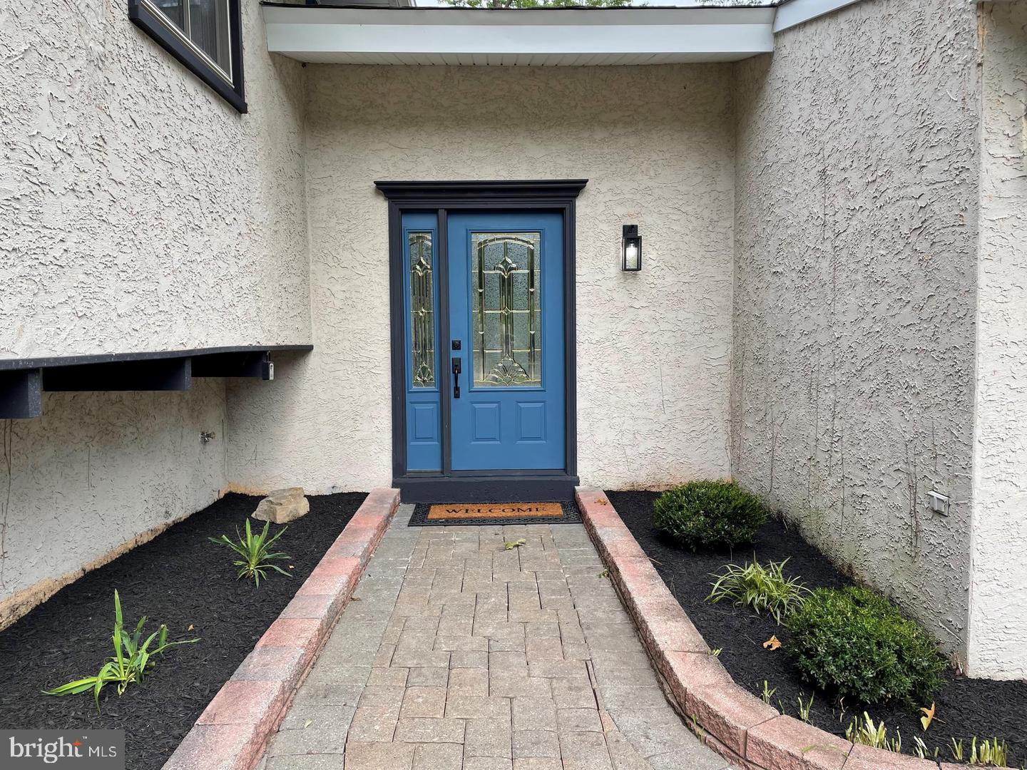 802 SALEM COURT