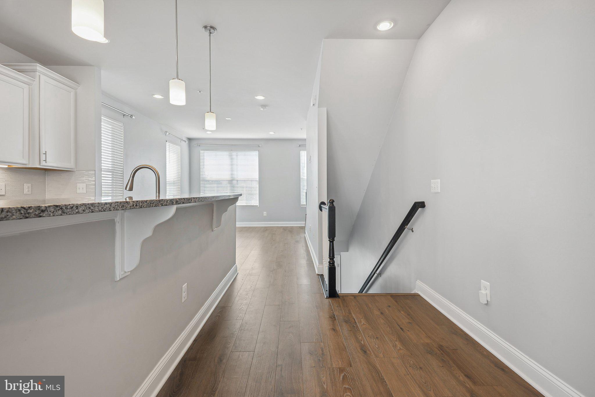 WESTVIEW SOUTH - Residential
