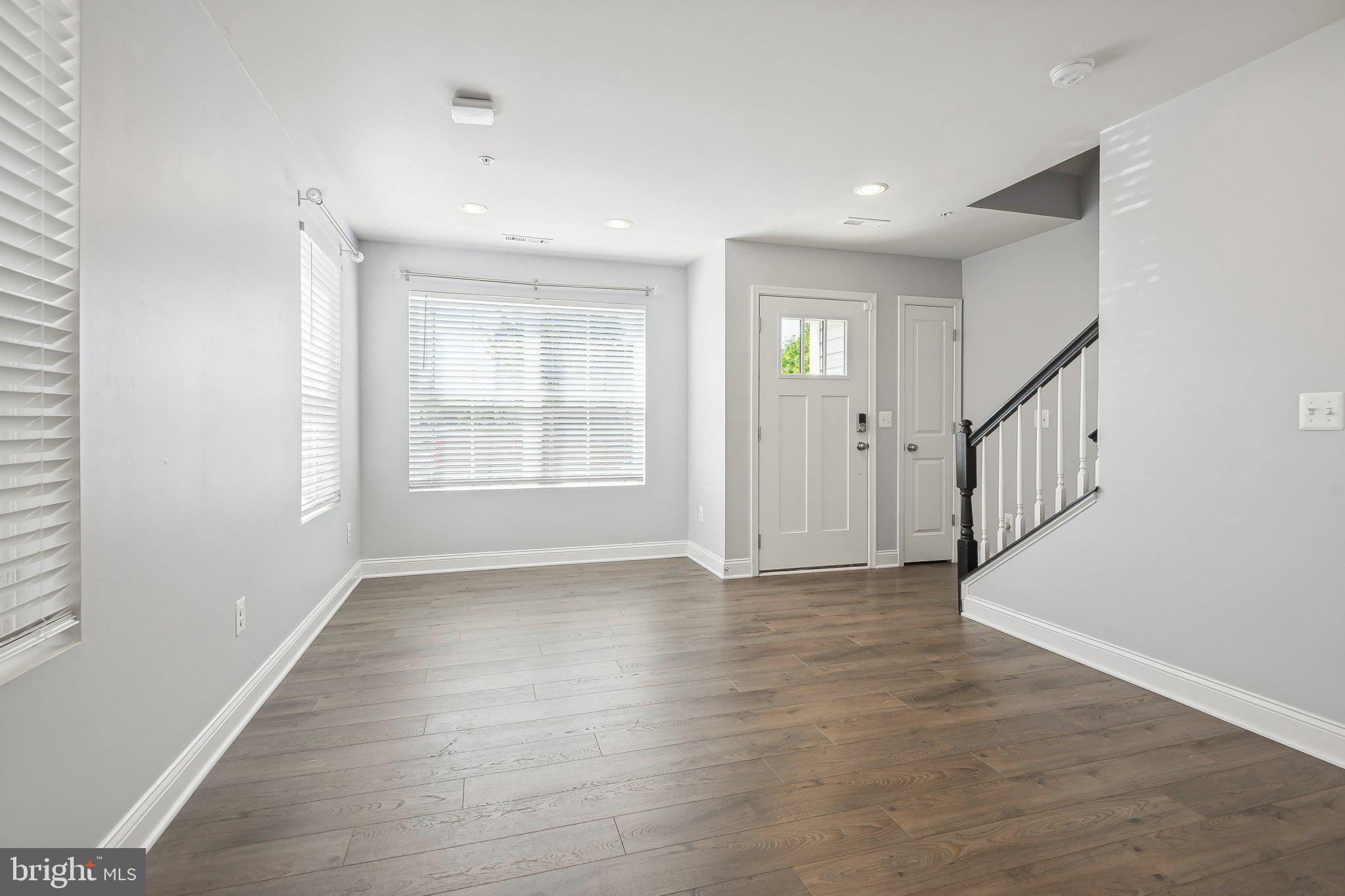 WESTVIEW SOUTH - Residential