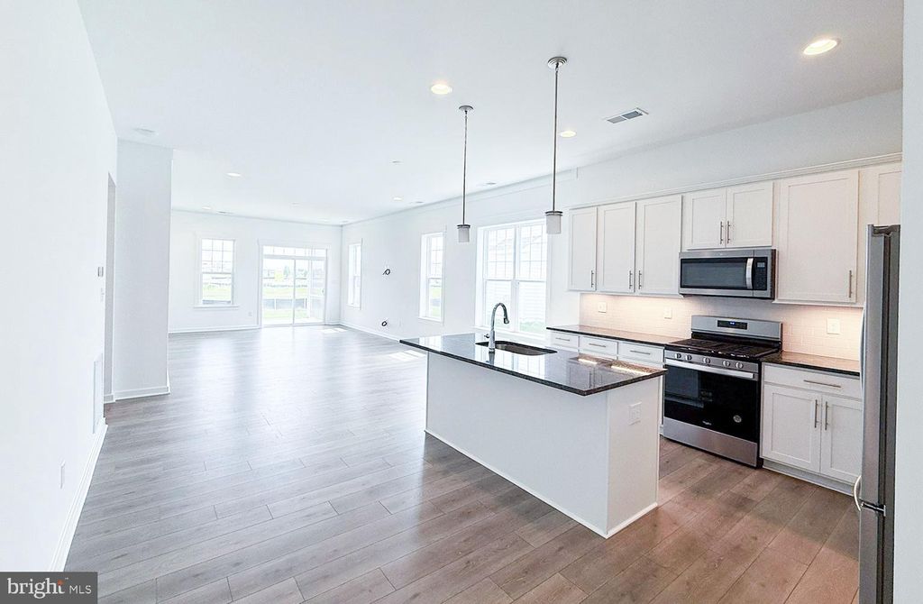 Photo of 328 Heritage Shores Circle, BRIDGEVILLE, DE 19933 (MLS # DESU2095642)