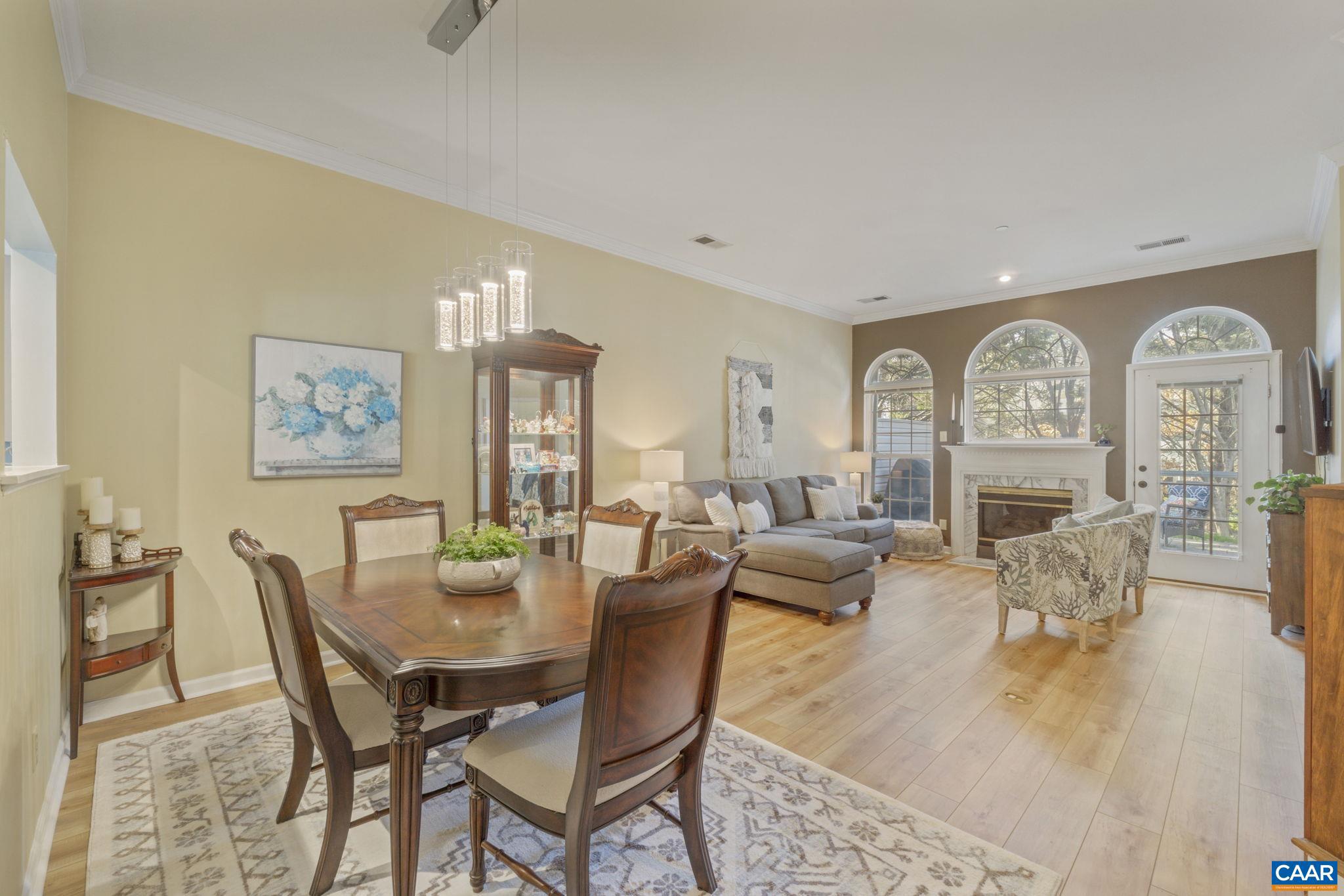 FOREST LAKES - Residential