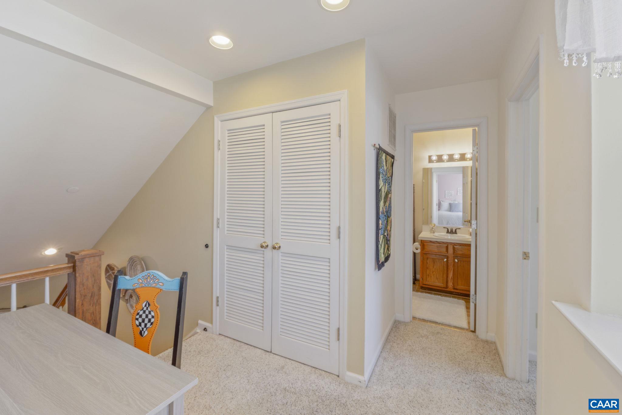 FOREST LAKES - Residential