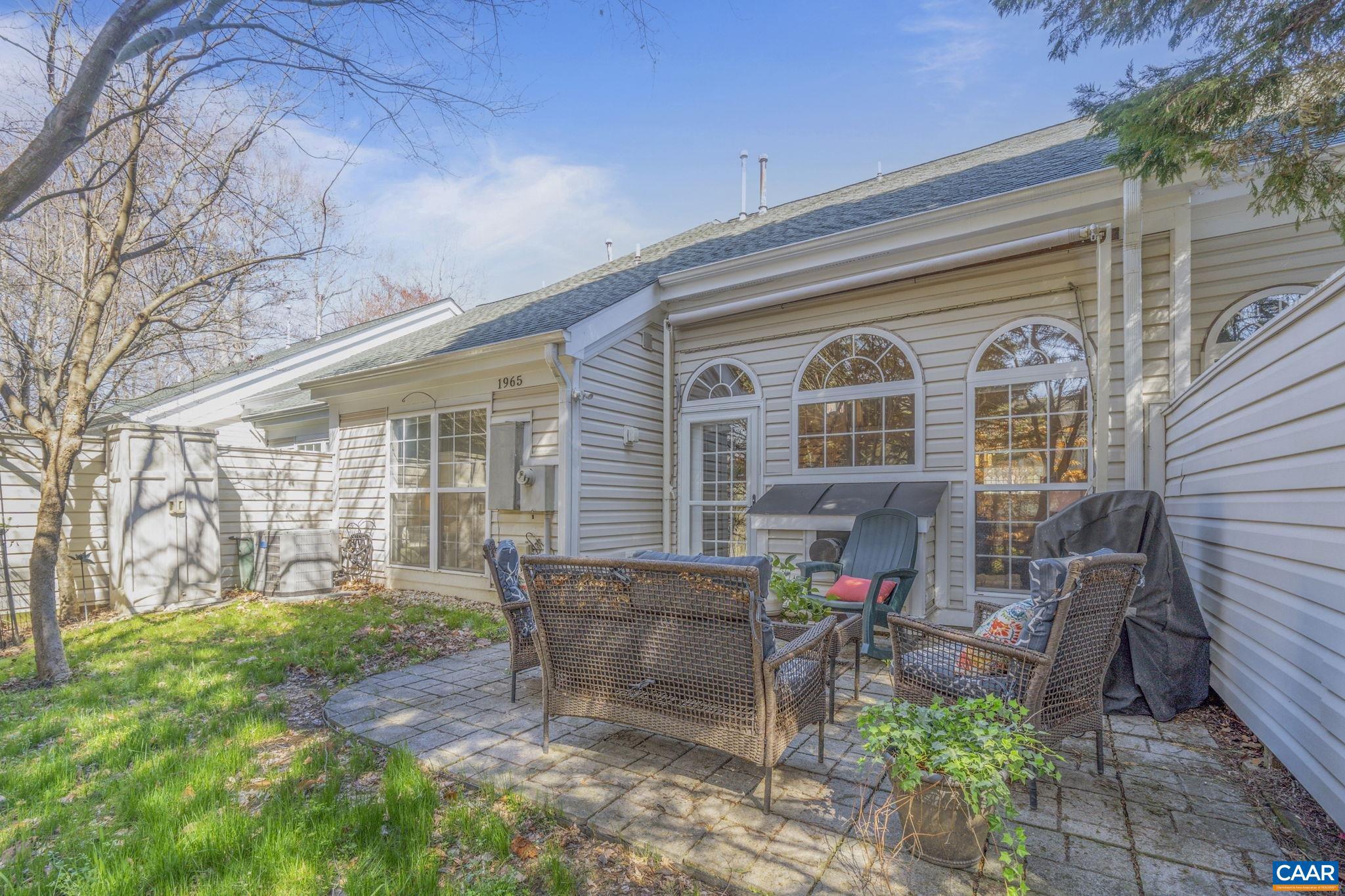 FOREST LAKES - Residential