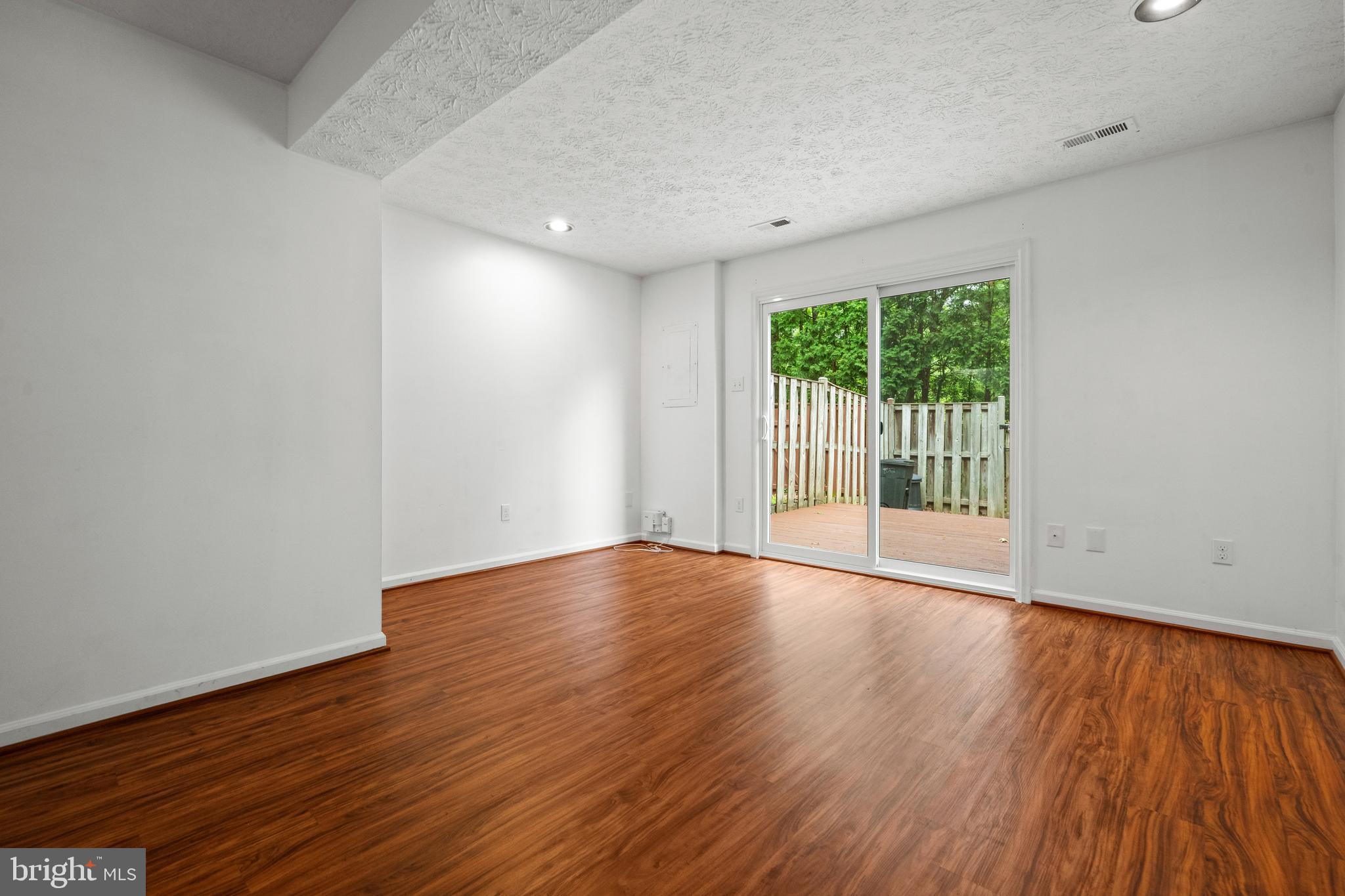 NEWINGTON HEIGHTS - Residential