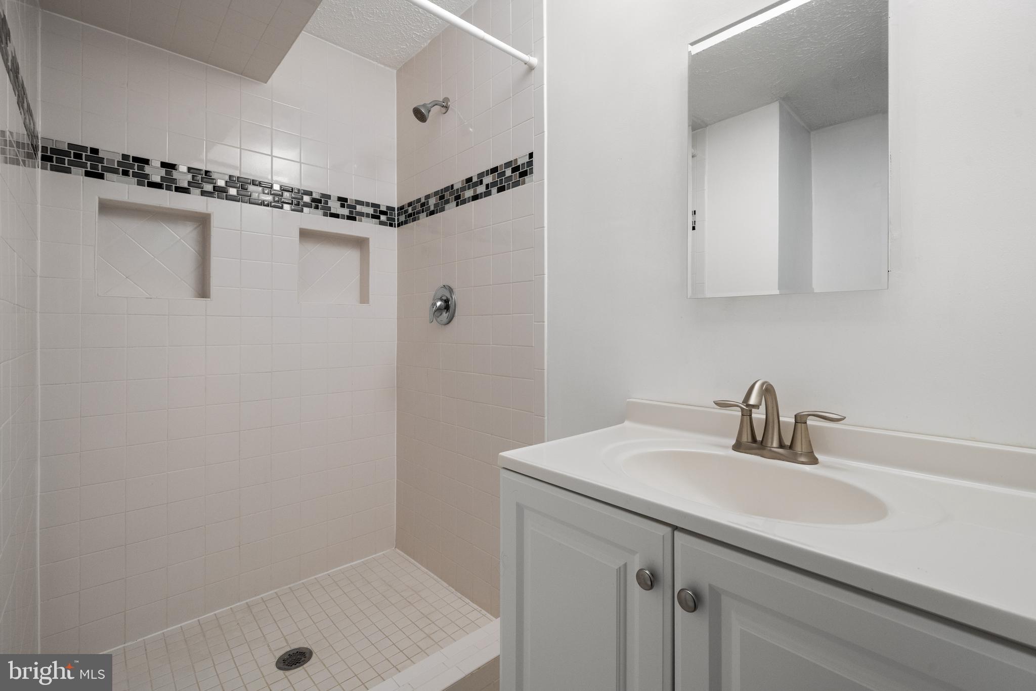 NEWINGTON HEIGHTS - Residential