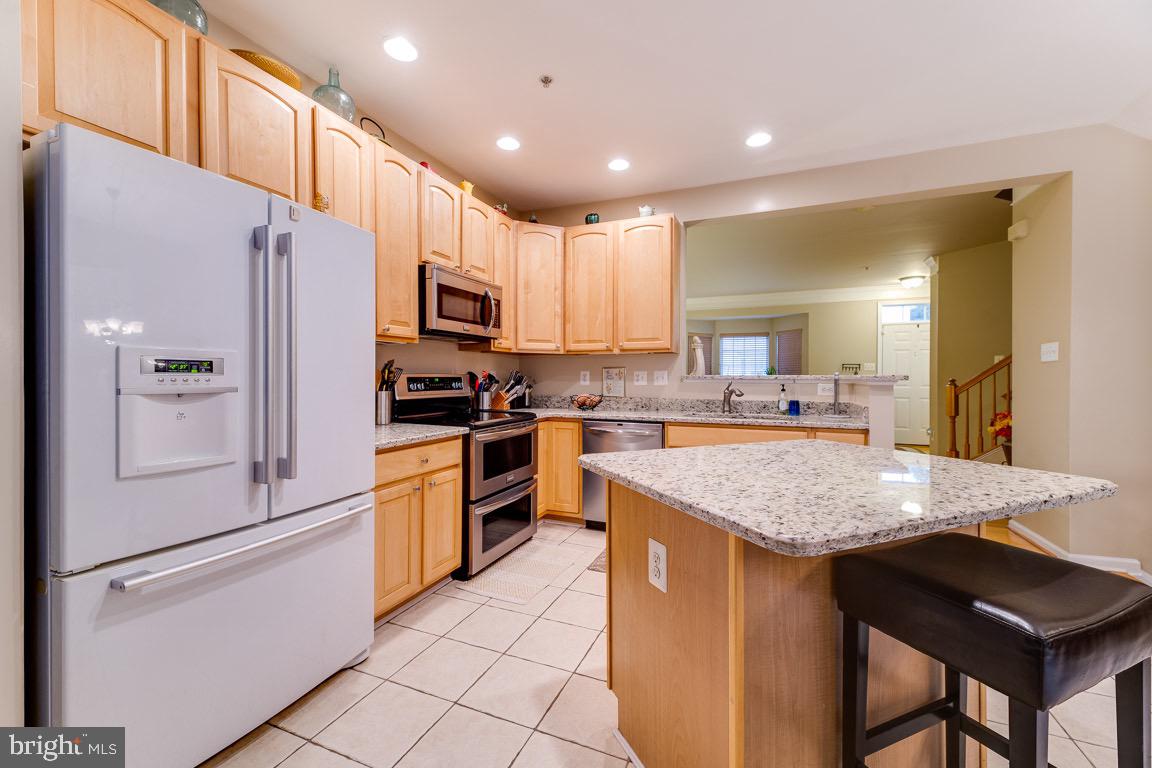 OWINGS MILLS NEWTOWN - Residential