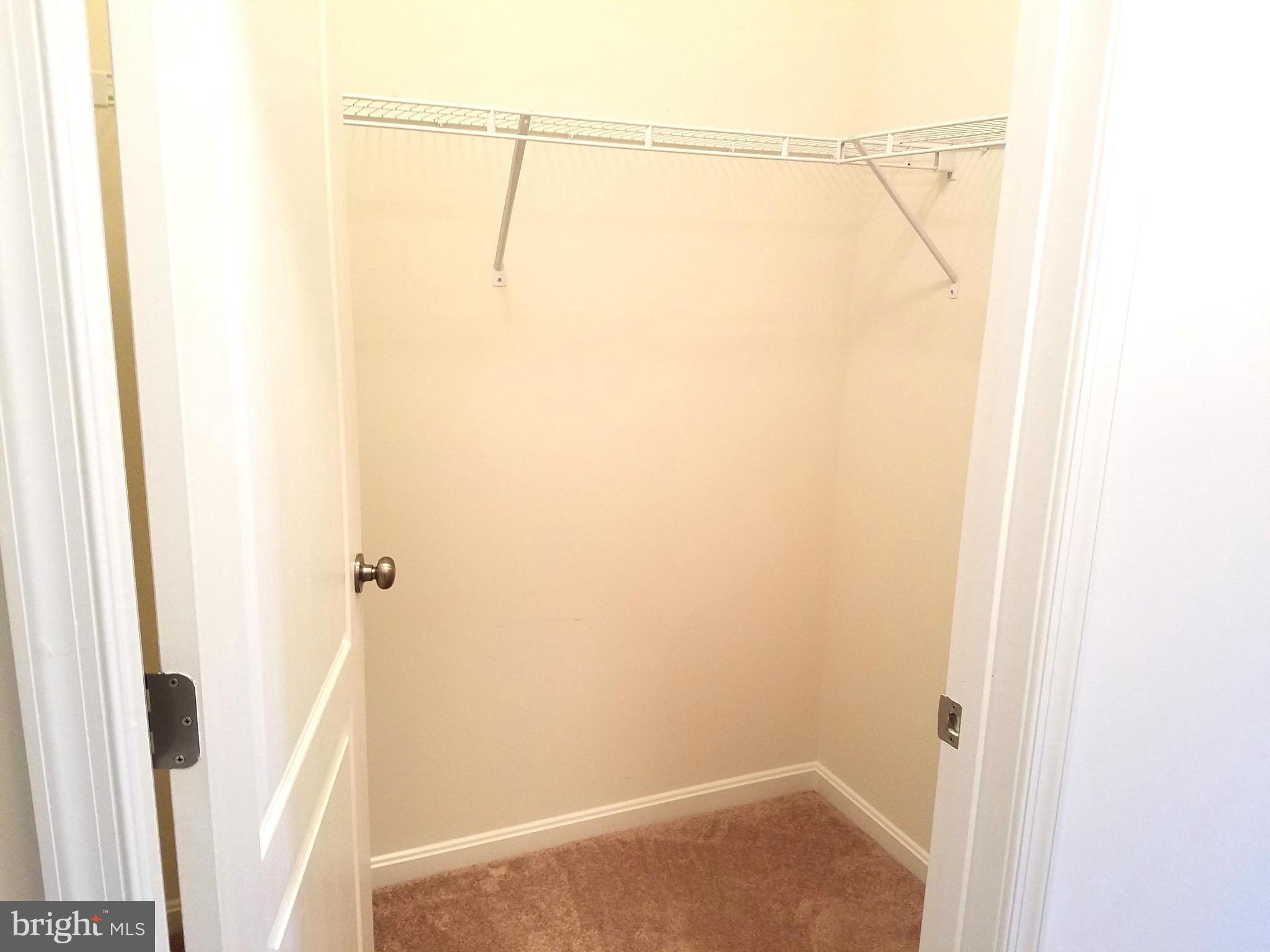 RESIDENCES AT WILDEWOOD - Residential Lease