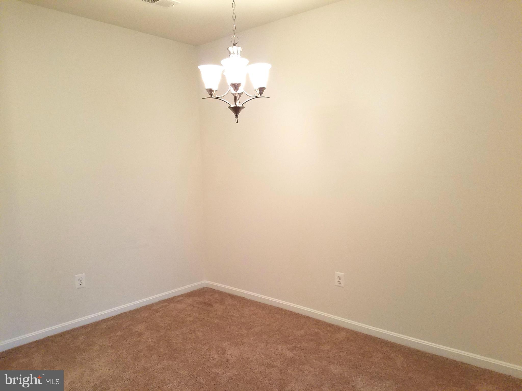 RESIDENCES AT WILDEWOOD - Residential Lease