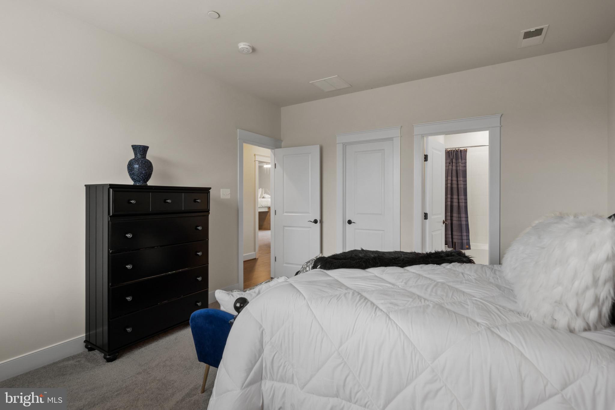 ROVER MILL ESTATES - Residential