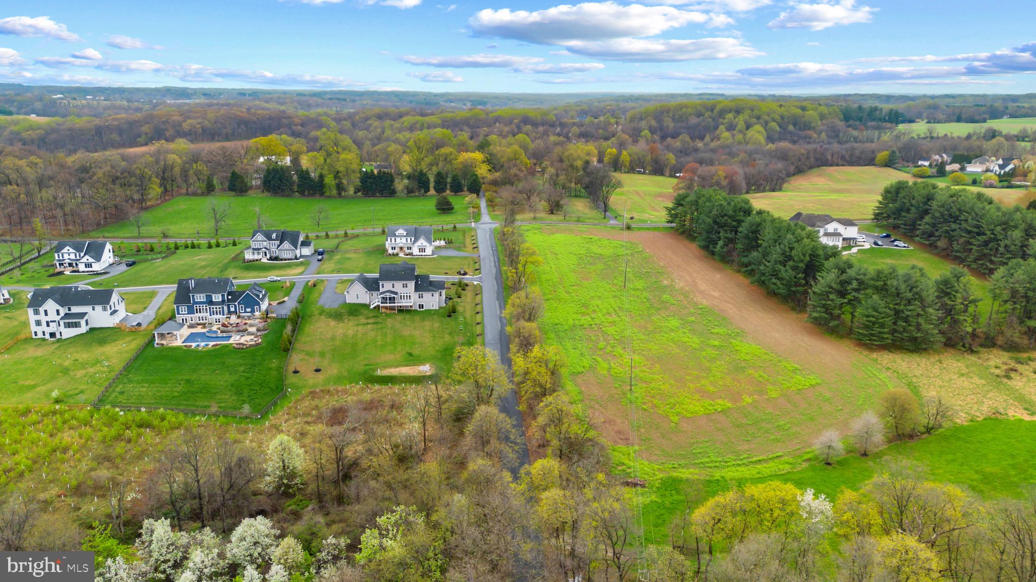 ROVER MILL ESTATES - Residential