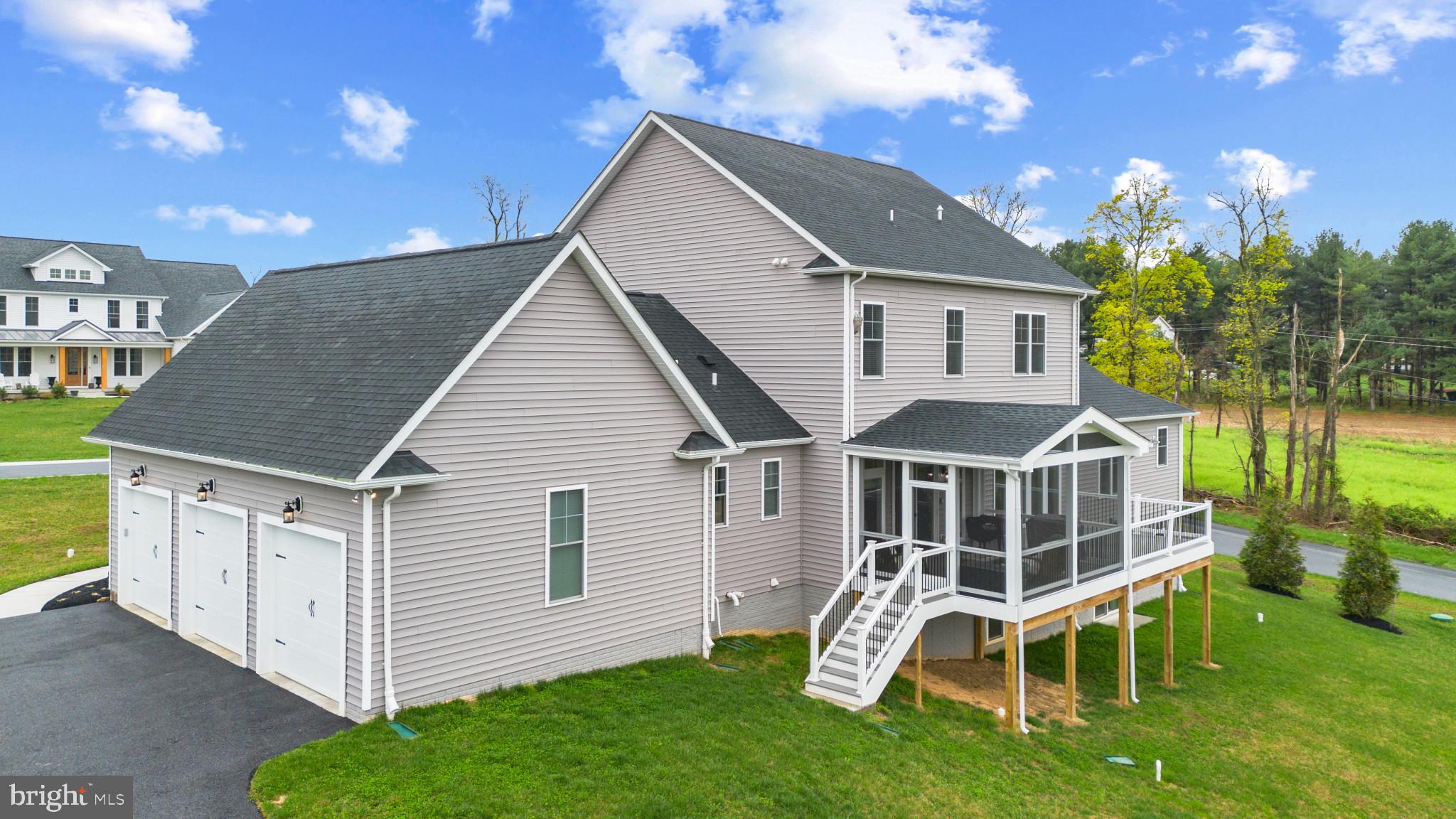 ROVER MILL ESTATES - Residential