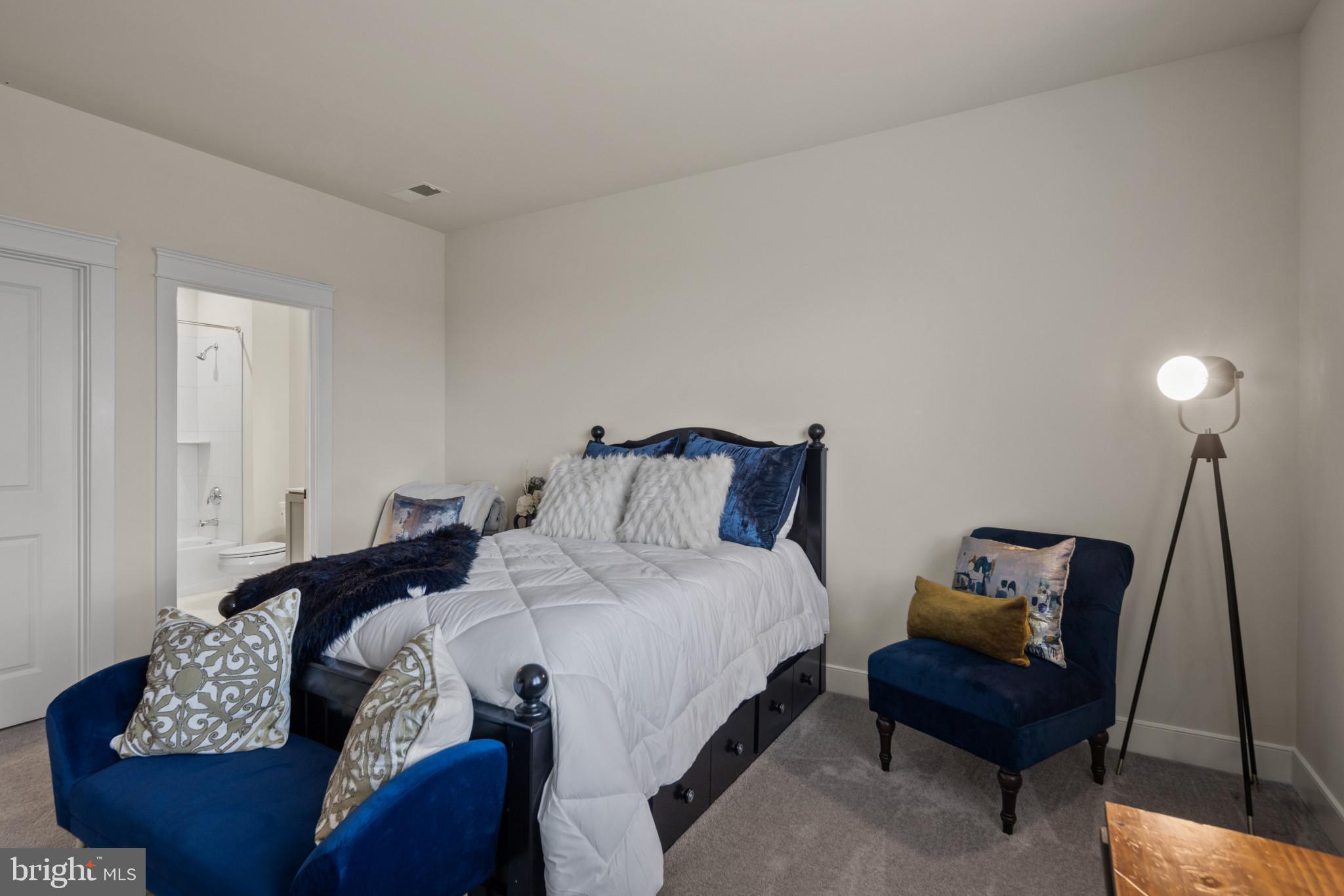 ROVER MILL ESTATES - Residential