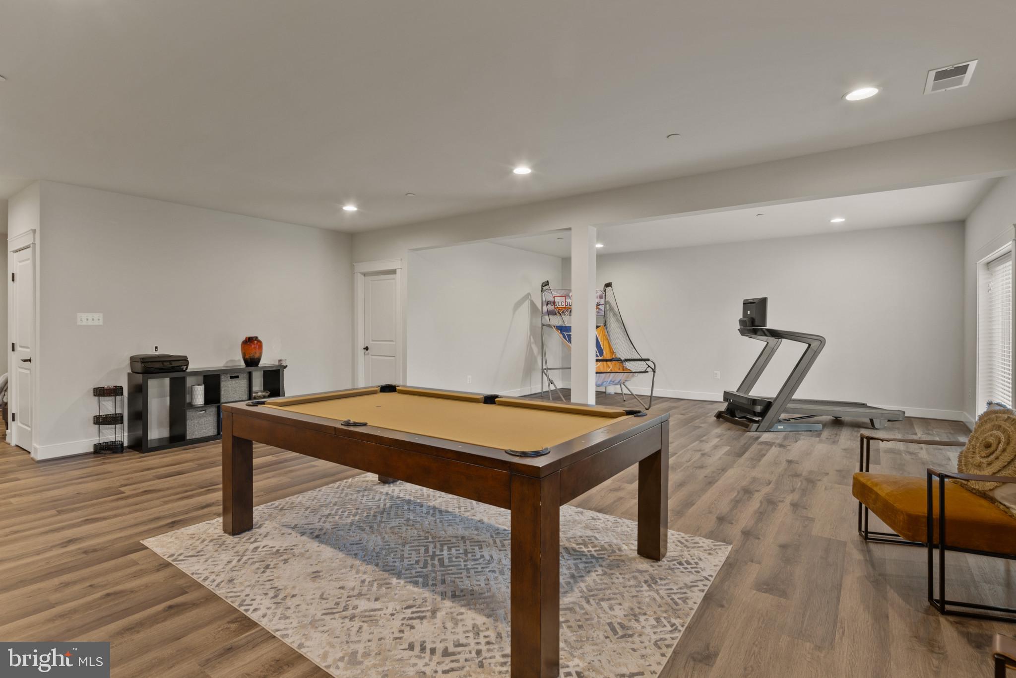 ROVER MILL ESTATES - Residential