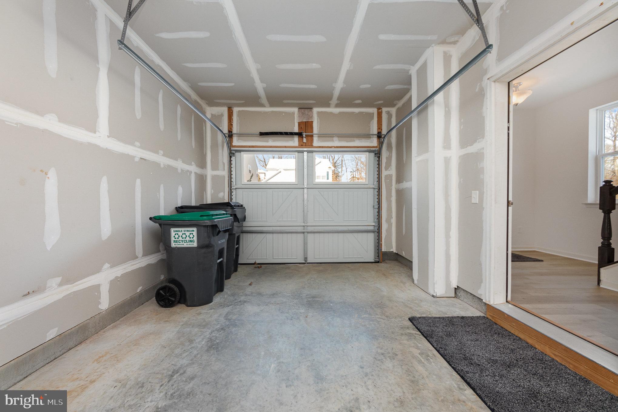 BELLVUE - Residential Lease