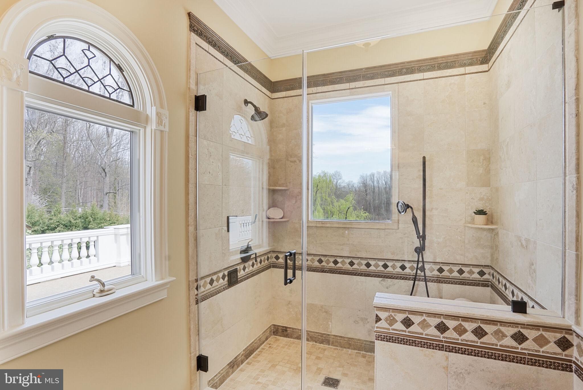 RIVINUS - Residential