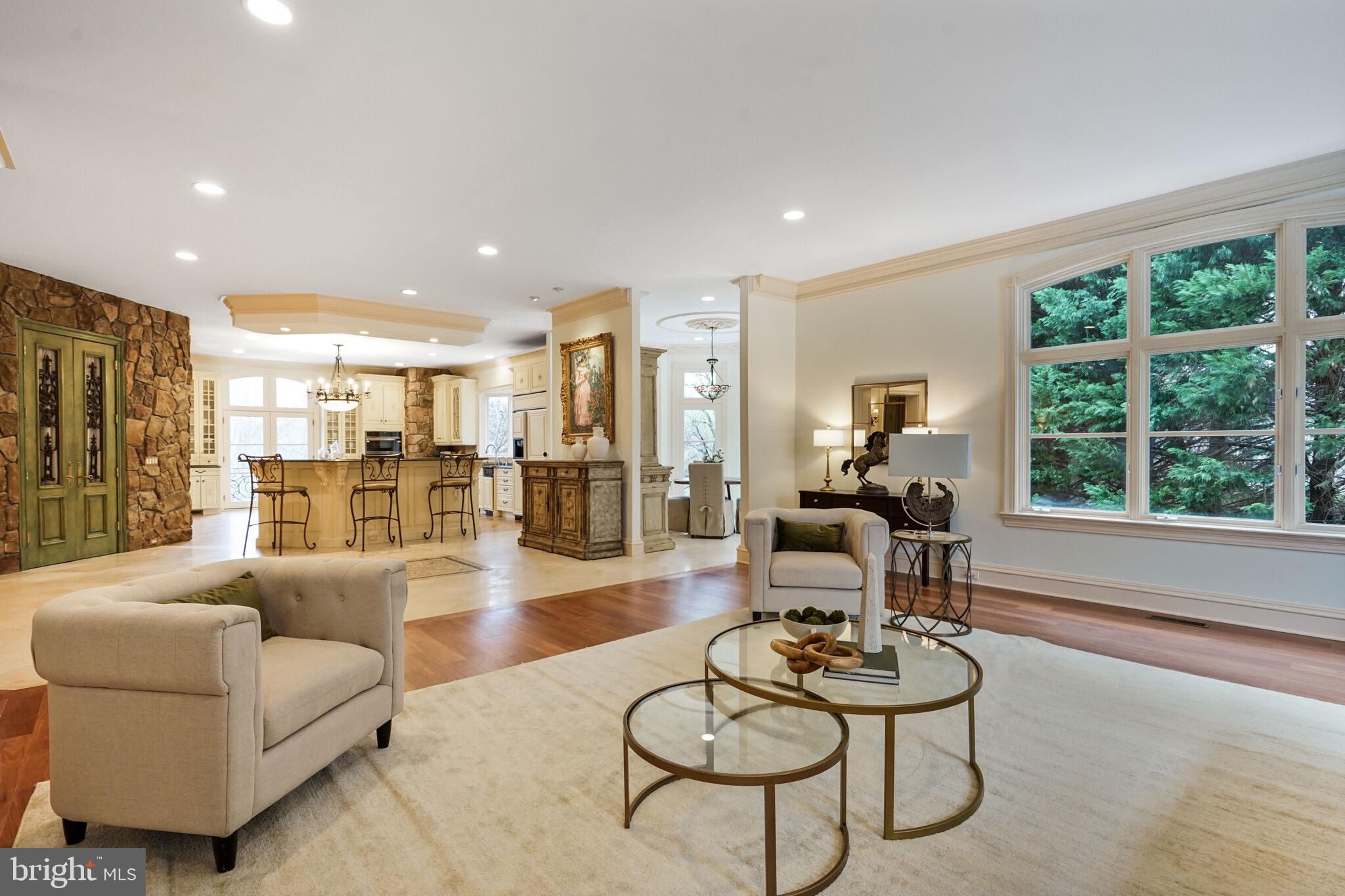 RIVINUS - Residential