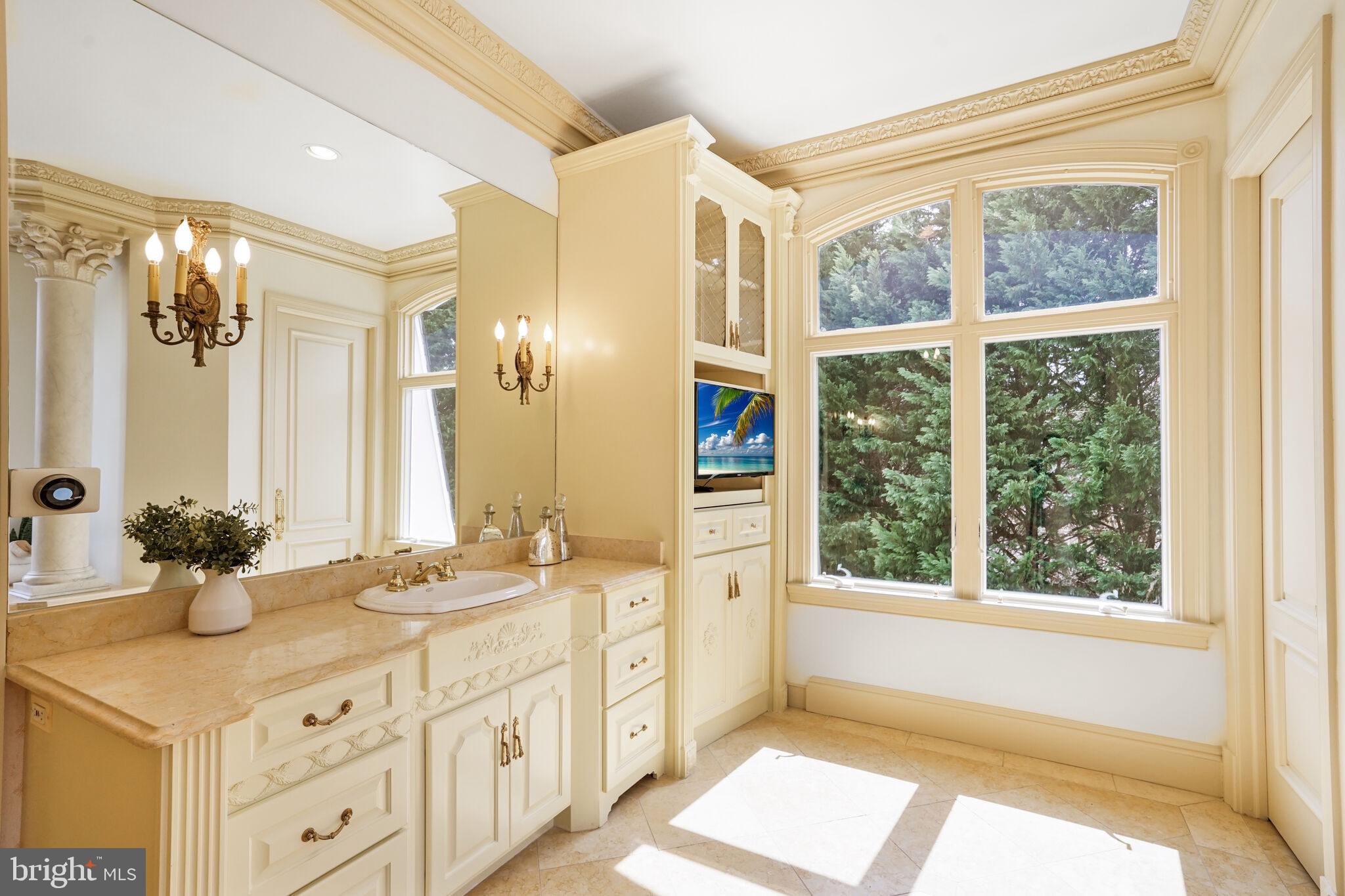 RIVINUS - Residential