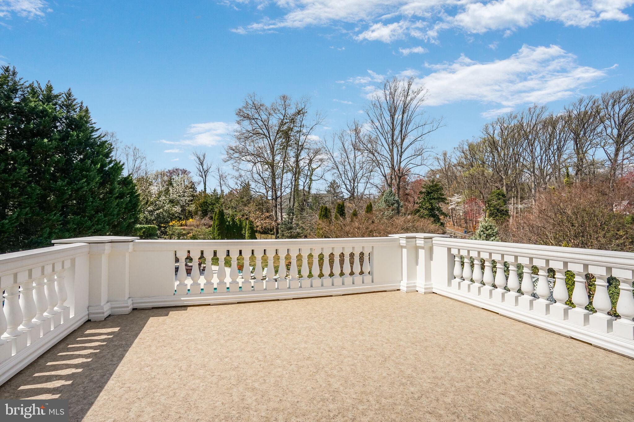 RIVINUS - Residential