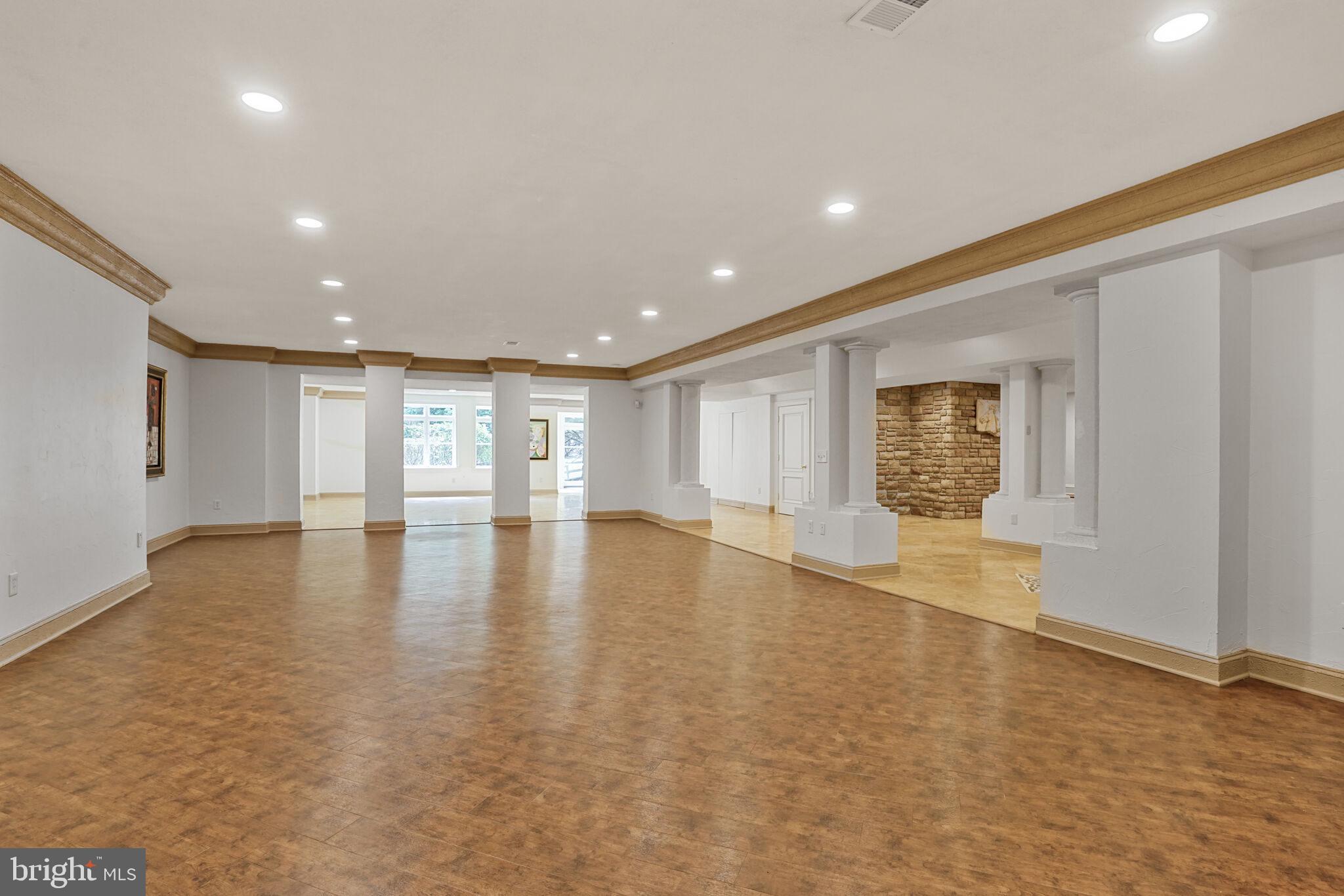 RIVINUS - Residential