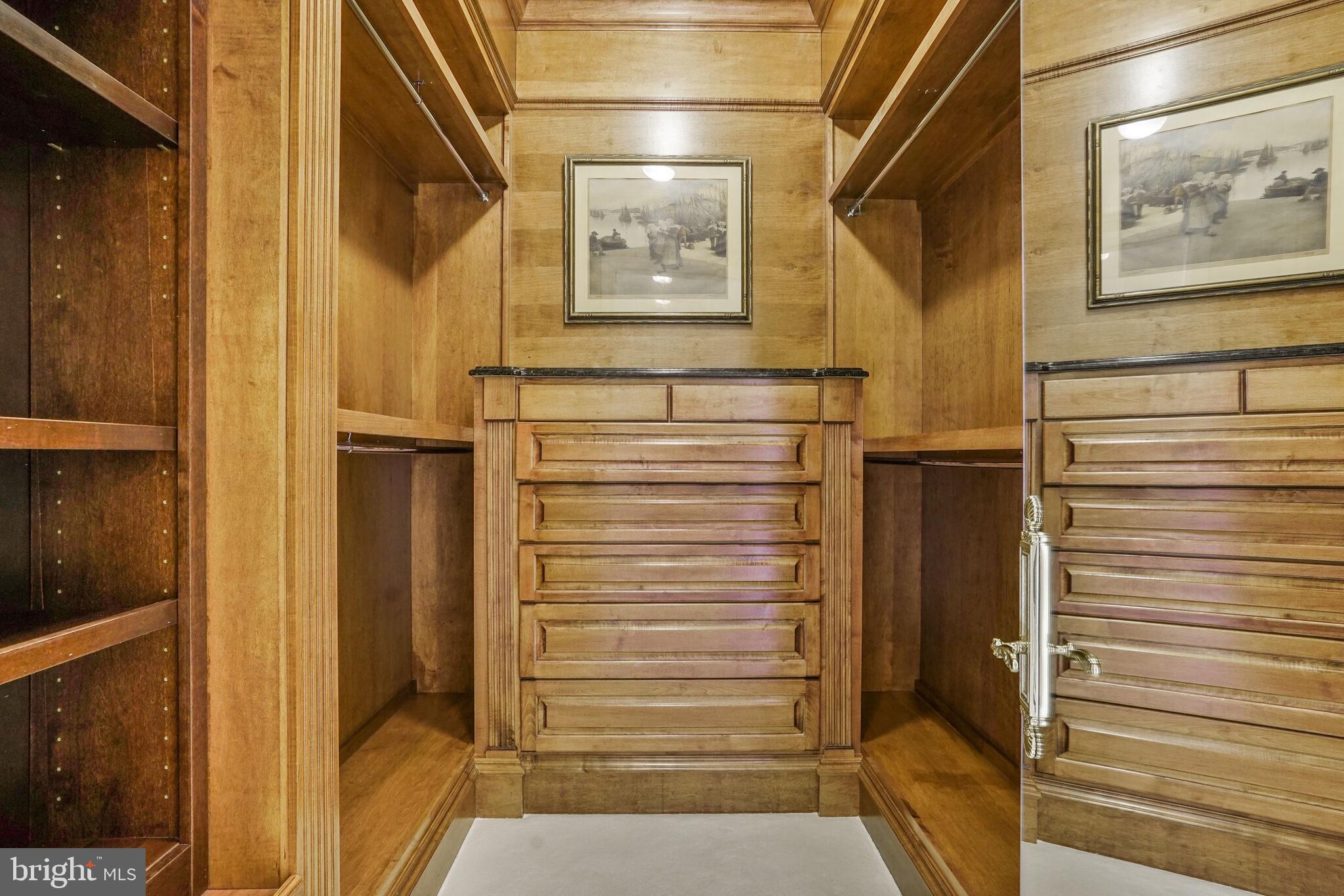 RIVINUS - Residential