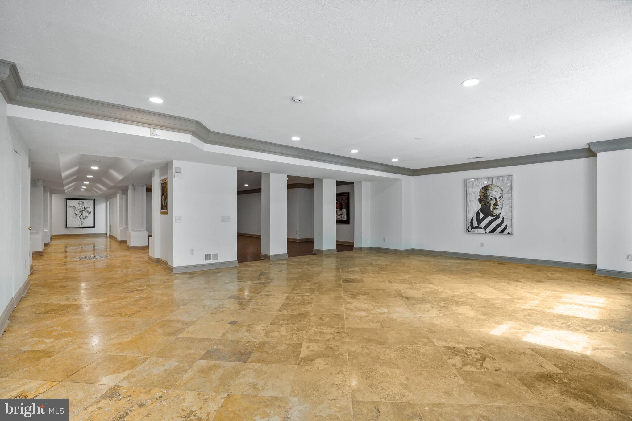 RIVINUS - Residential