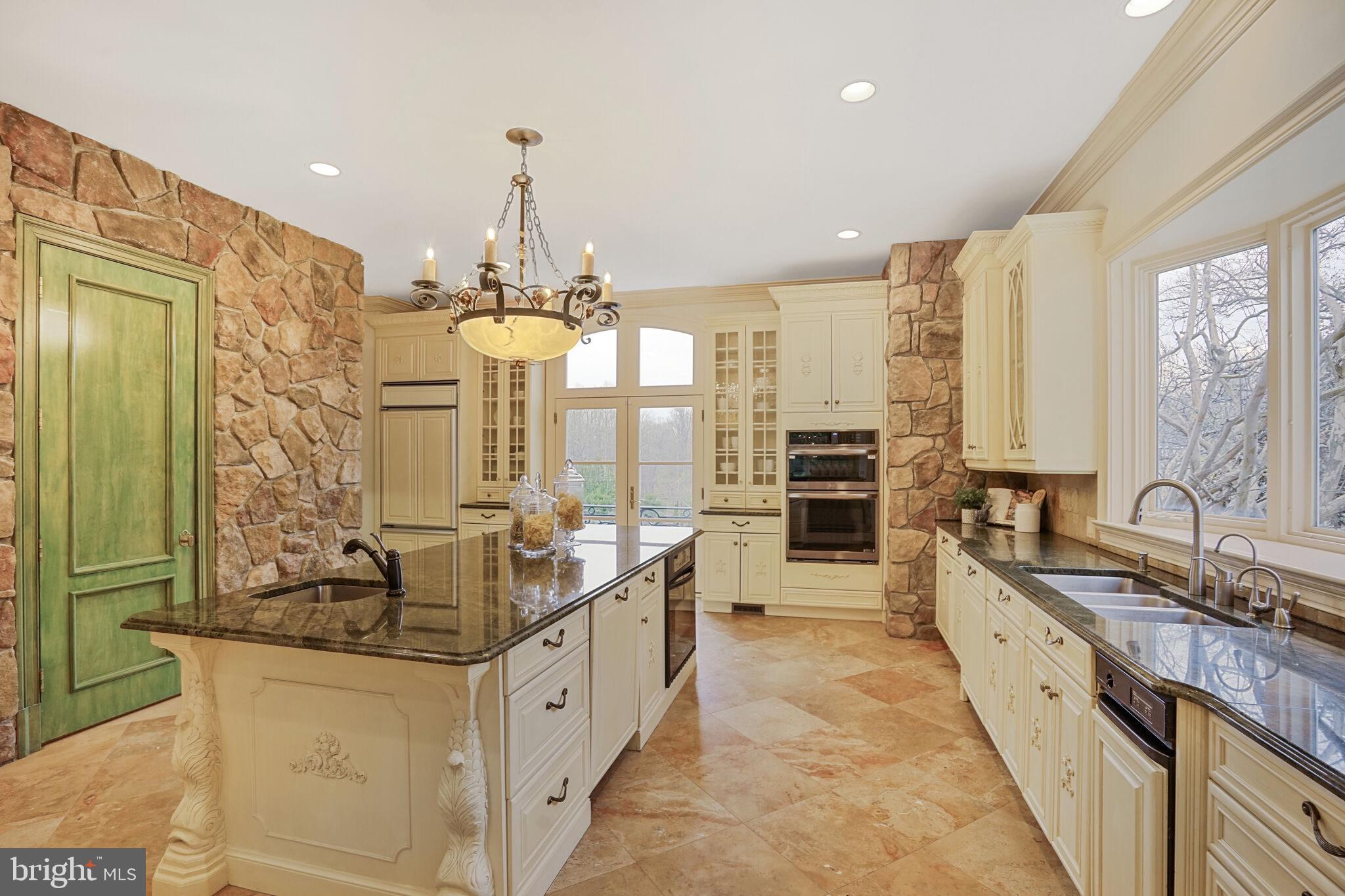 RIVINUS - Residential