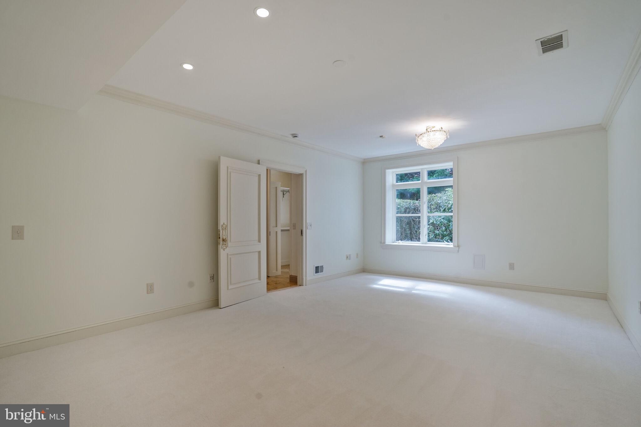 RIVINUS - Residential