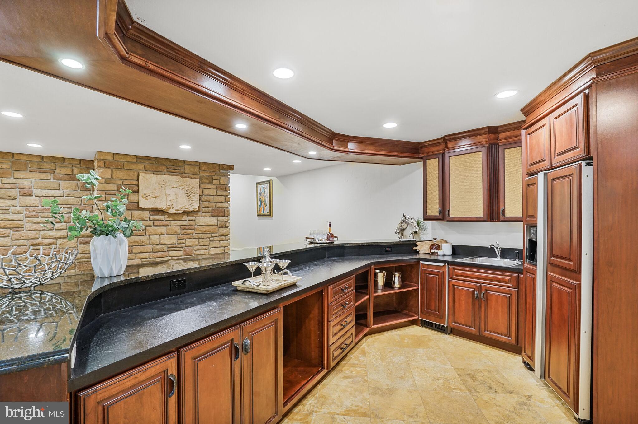 RIVINUS - Residential