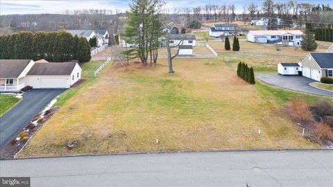 502 PARKMEADOW DRIVE POTTSVILLE PA 17901