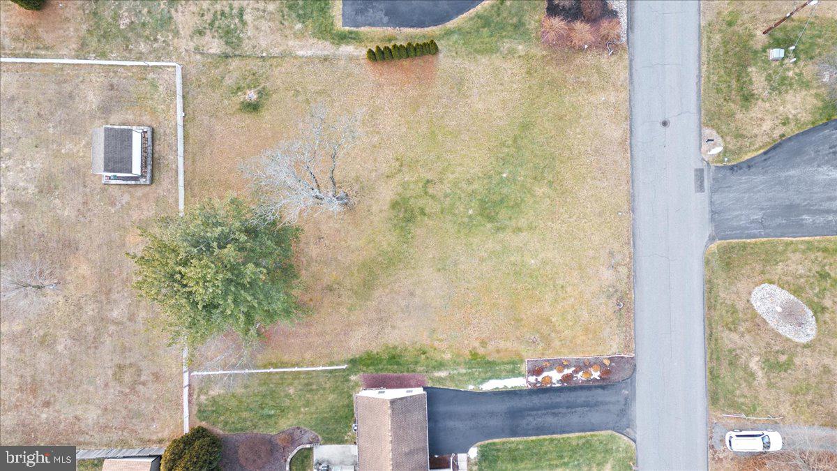 502 PARKMEADOW DRIVE