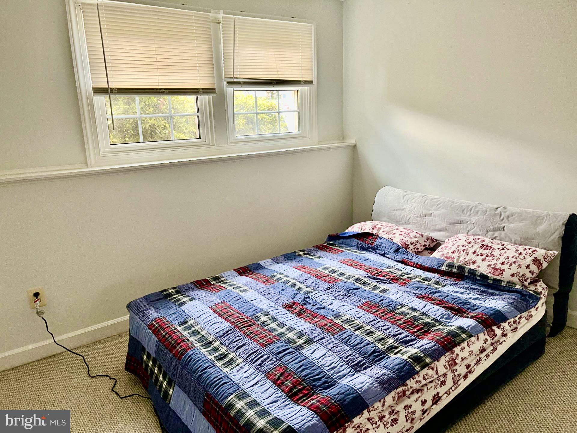 BATTERY RIDGE - Residential Lease