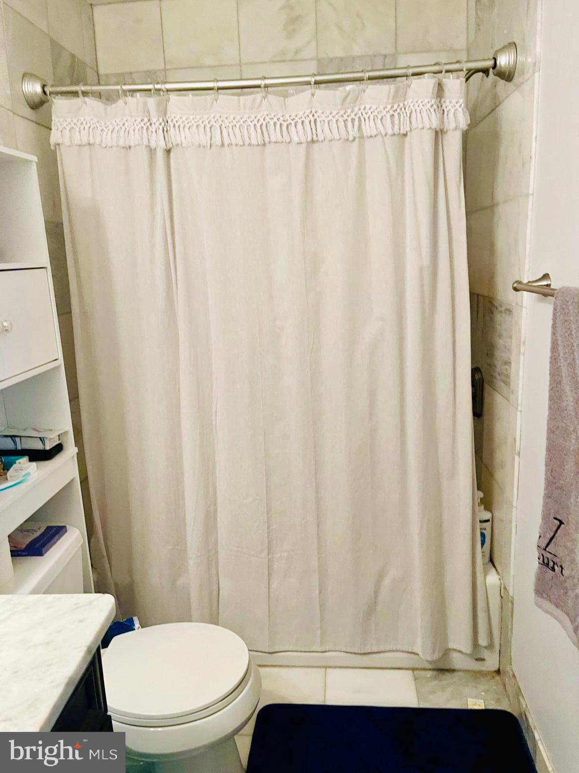 BATTERY RIDGE - Residential Lease