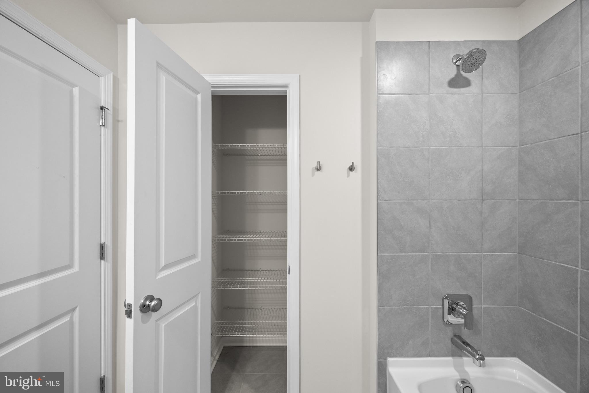 RENN QUARTER - Residential