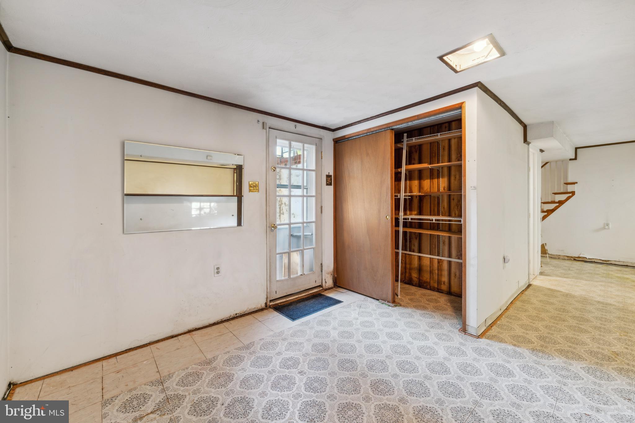 SPRING ACRES - Residential