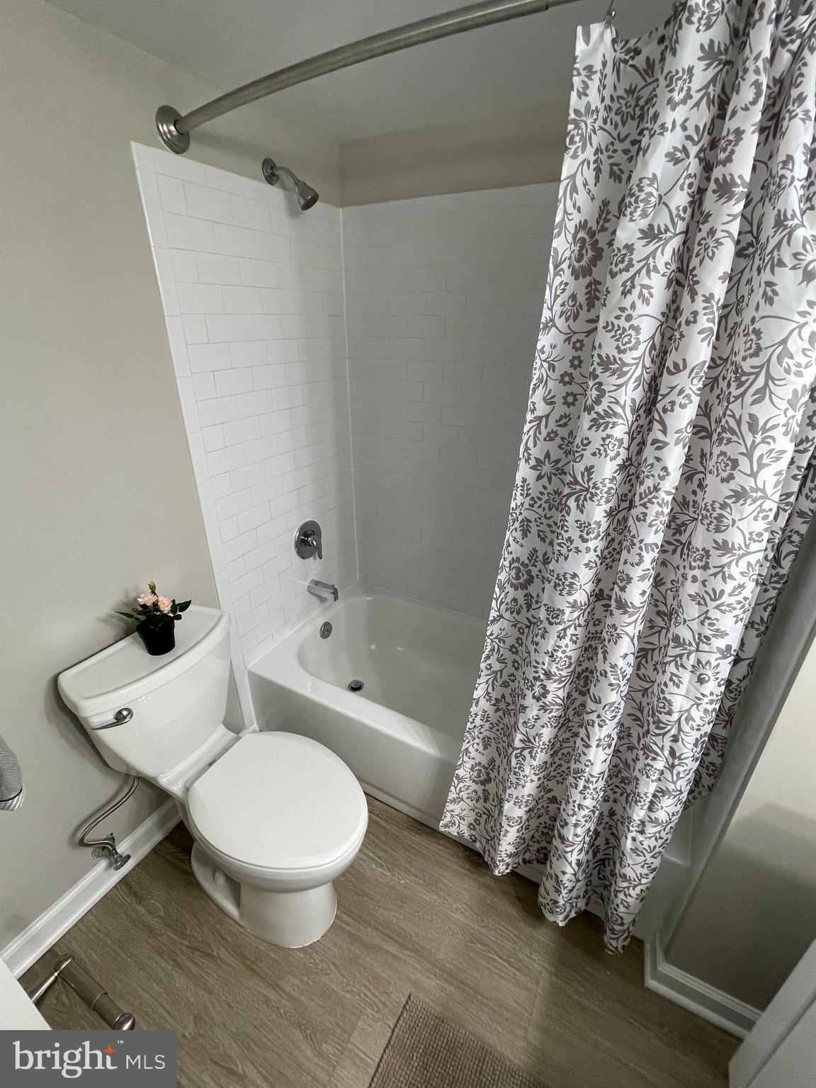 DEERING WOODS - Residential