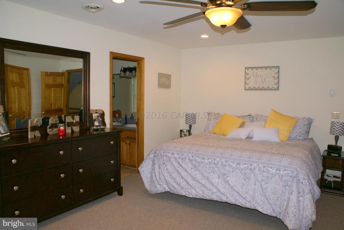 COVERED BRIDGE ESTATES - Residential