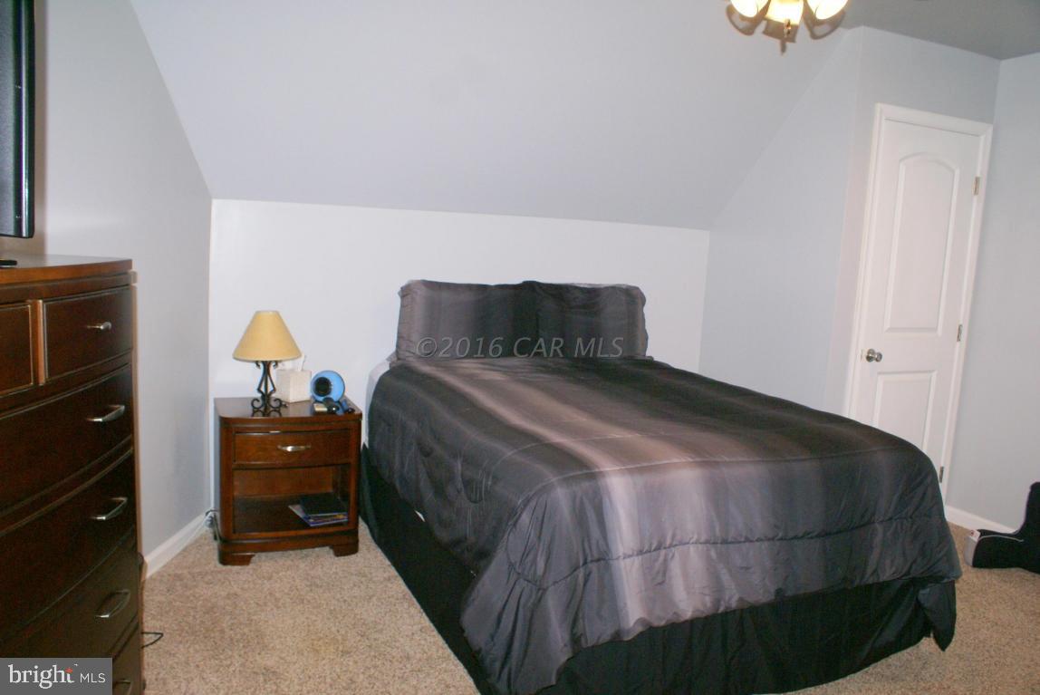 COVERED BRIDGE ESTATES - Residential