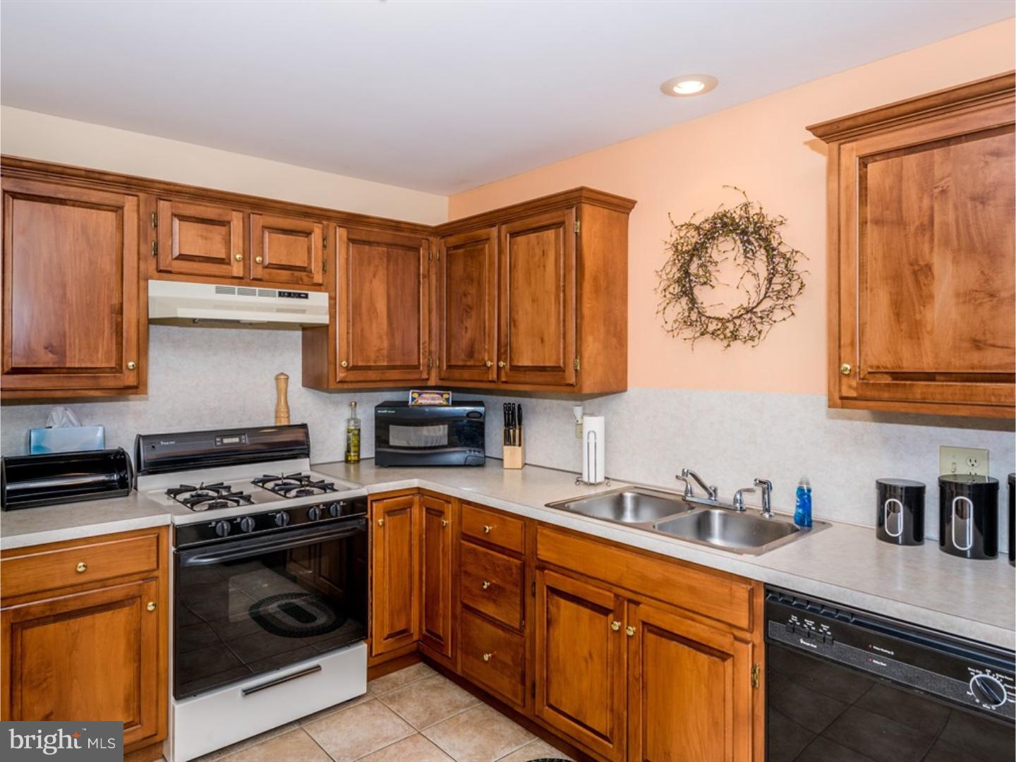 STONE GATE - Residential