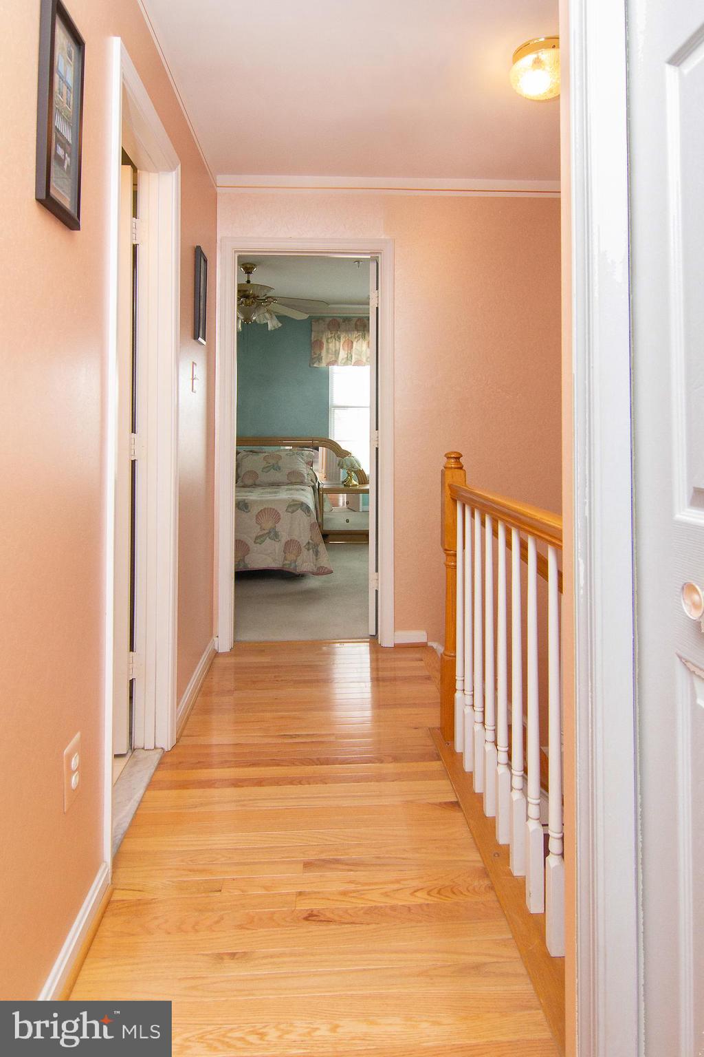 HUNTERS CROSSING - Residential