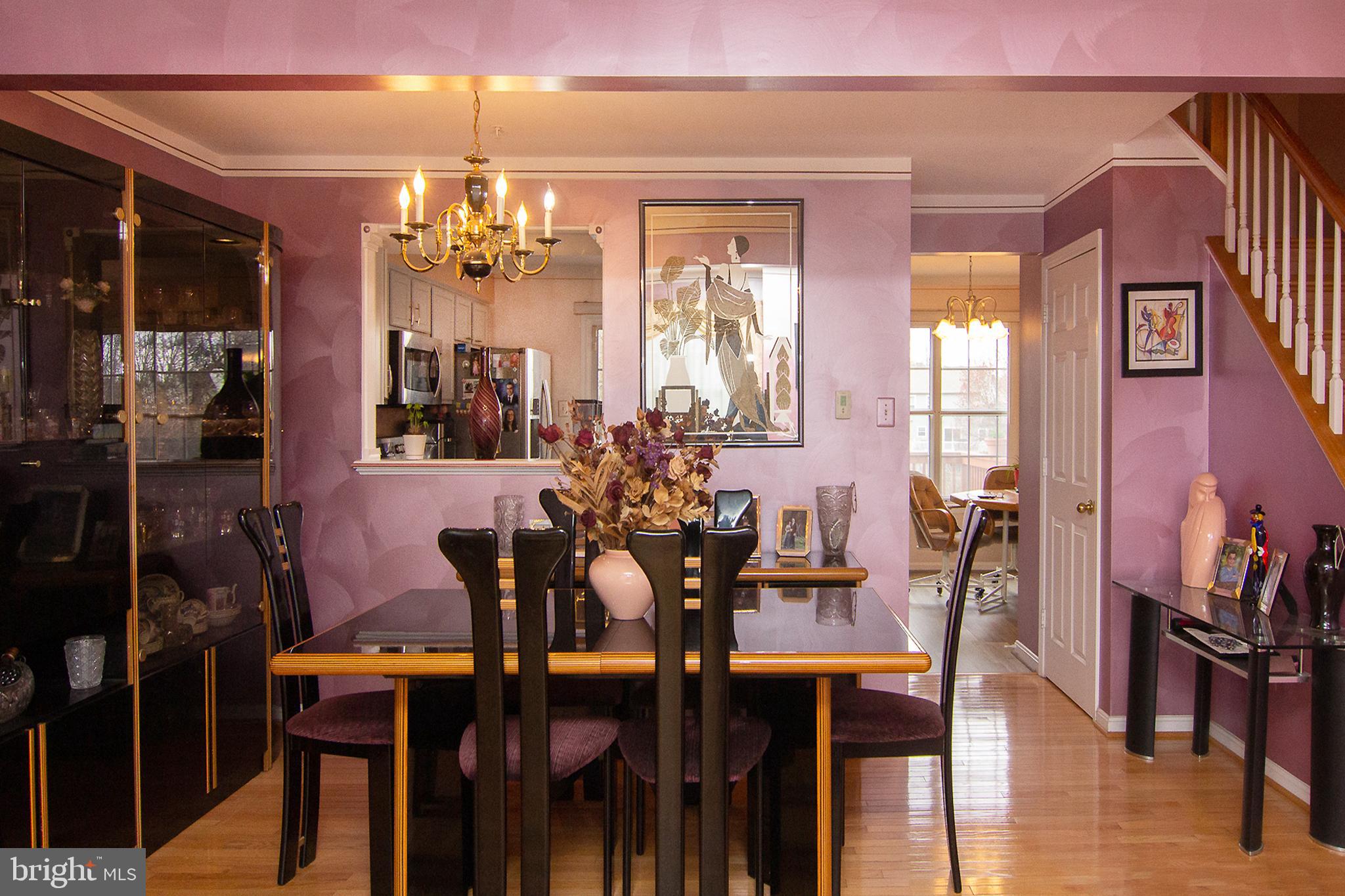 HUNTERS CROSSING - Residential