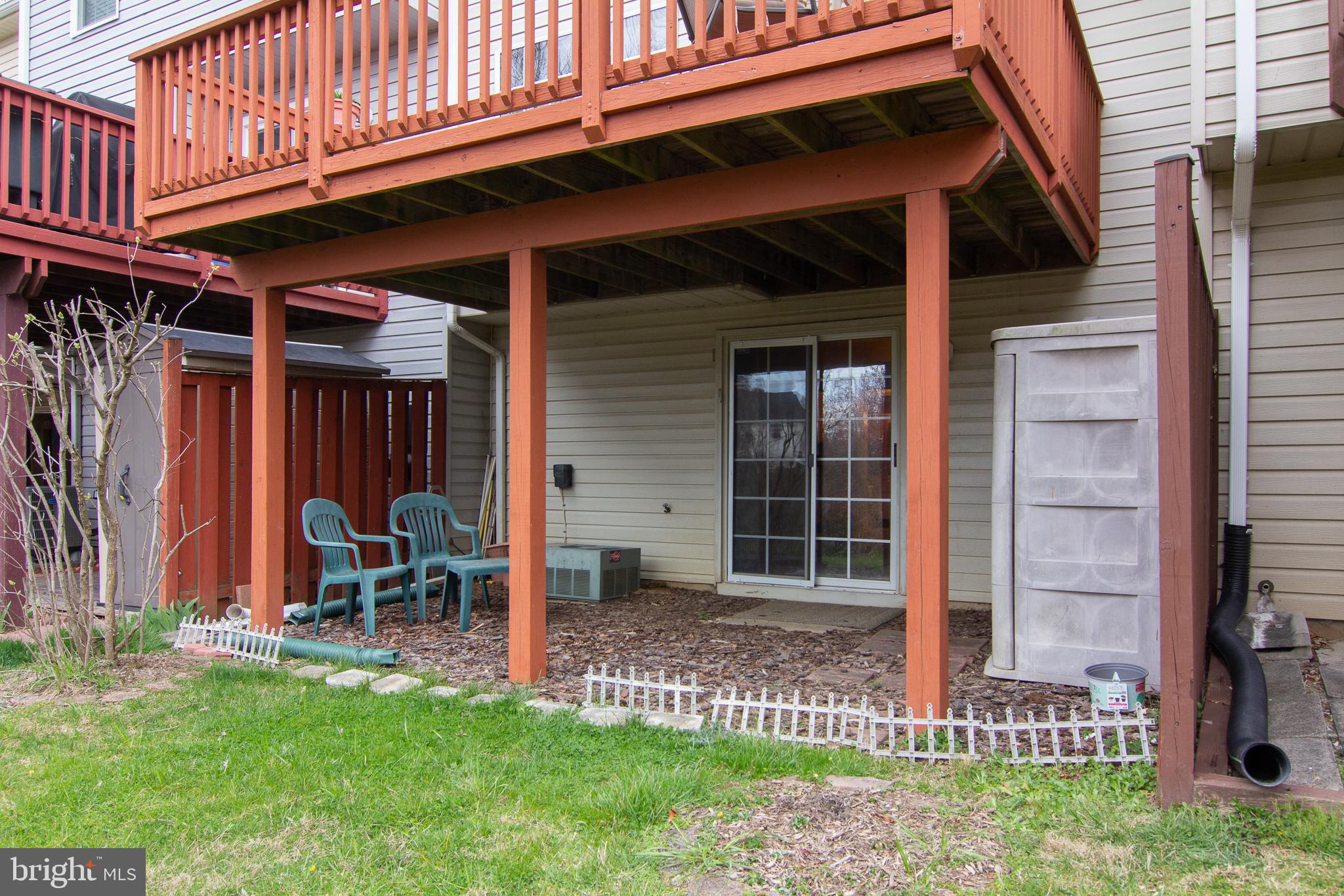 HUNTERS CROSSING - Residential