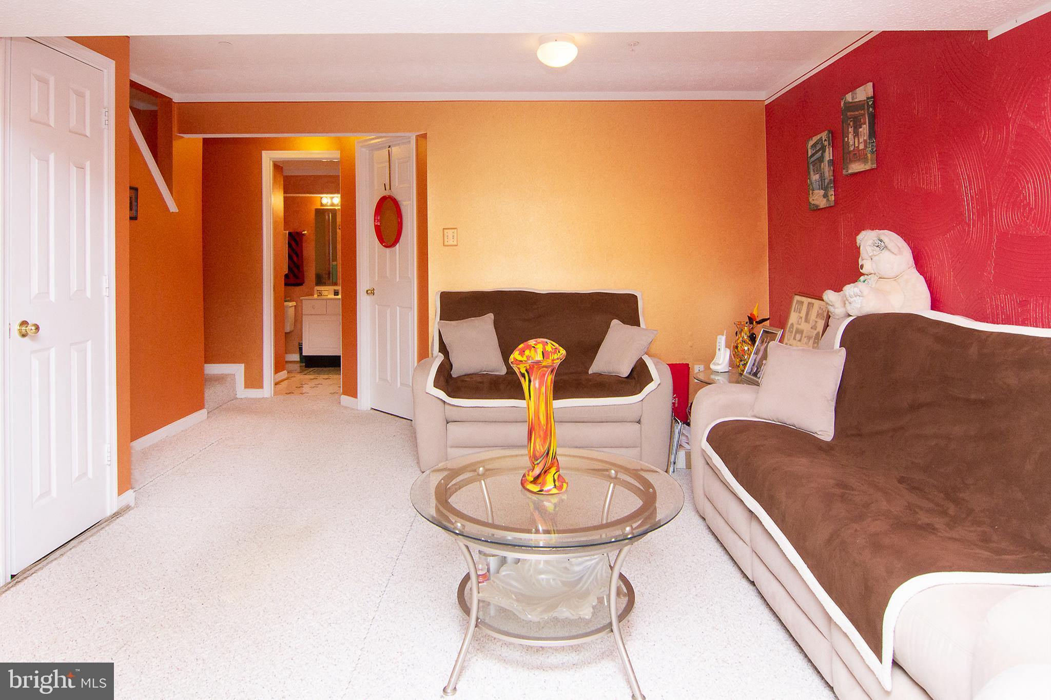 HUNTERS CROSSING - Residential