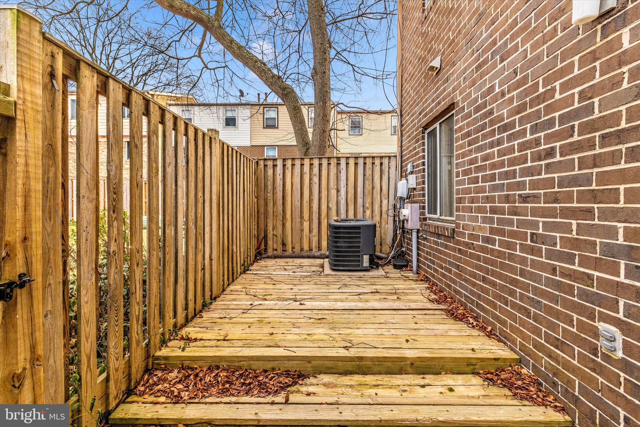 BRIGHTON WEST - Residential