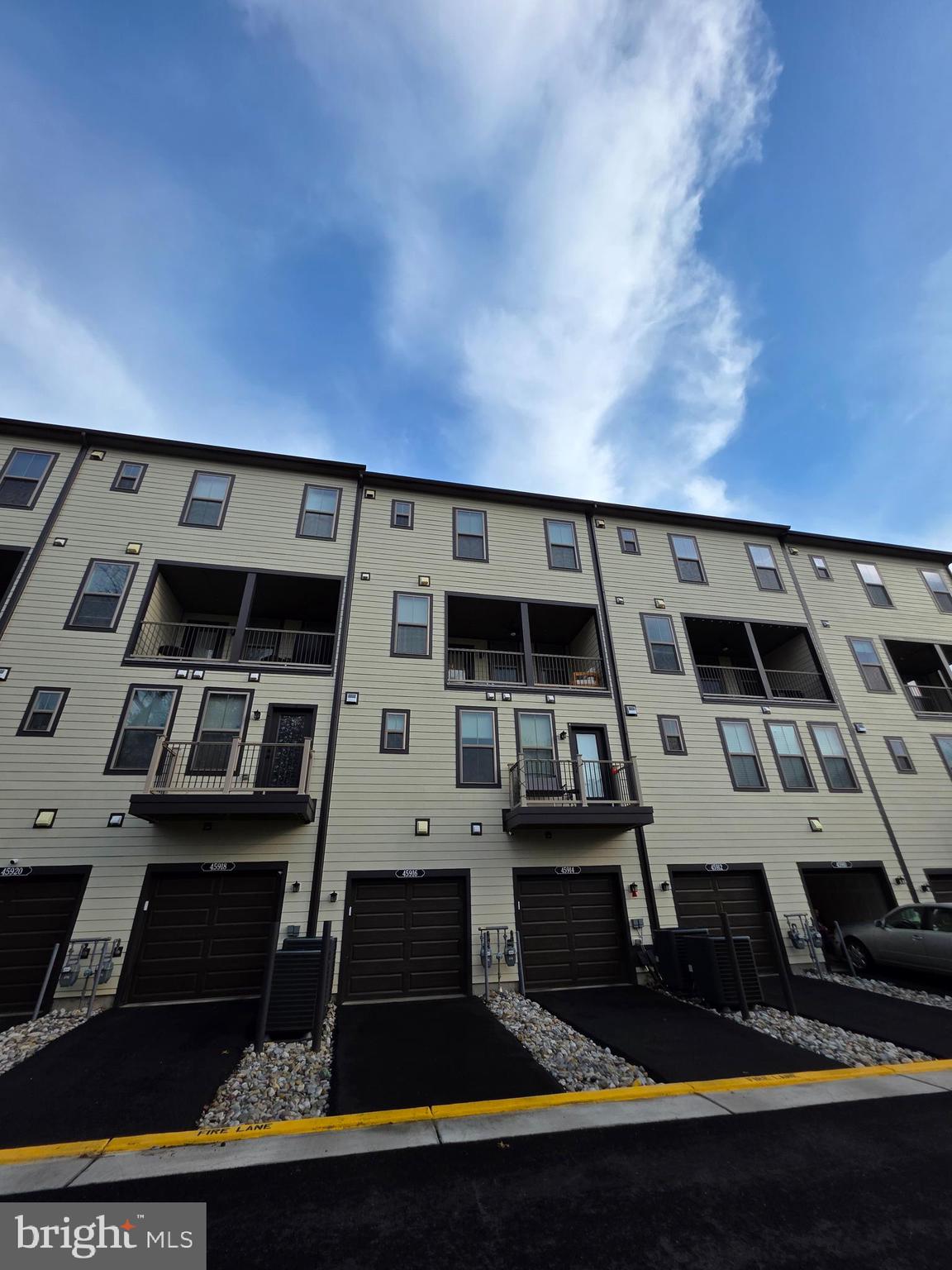 45916 SWALLOW TERRACE