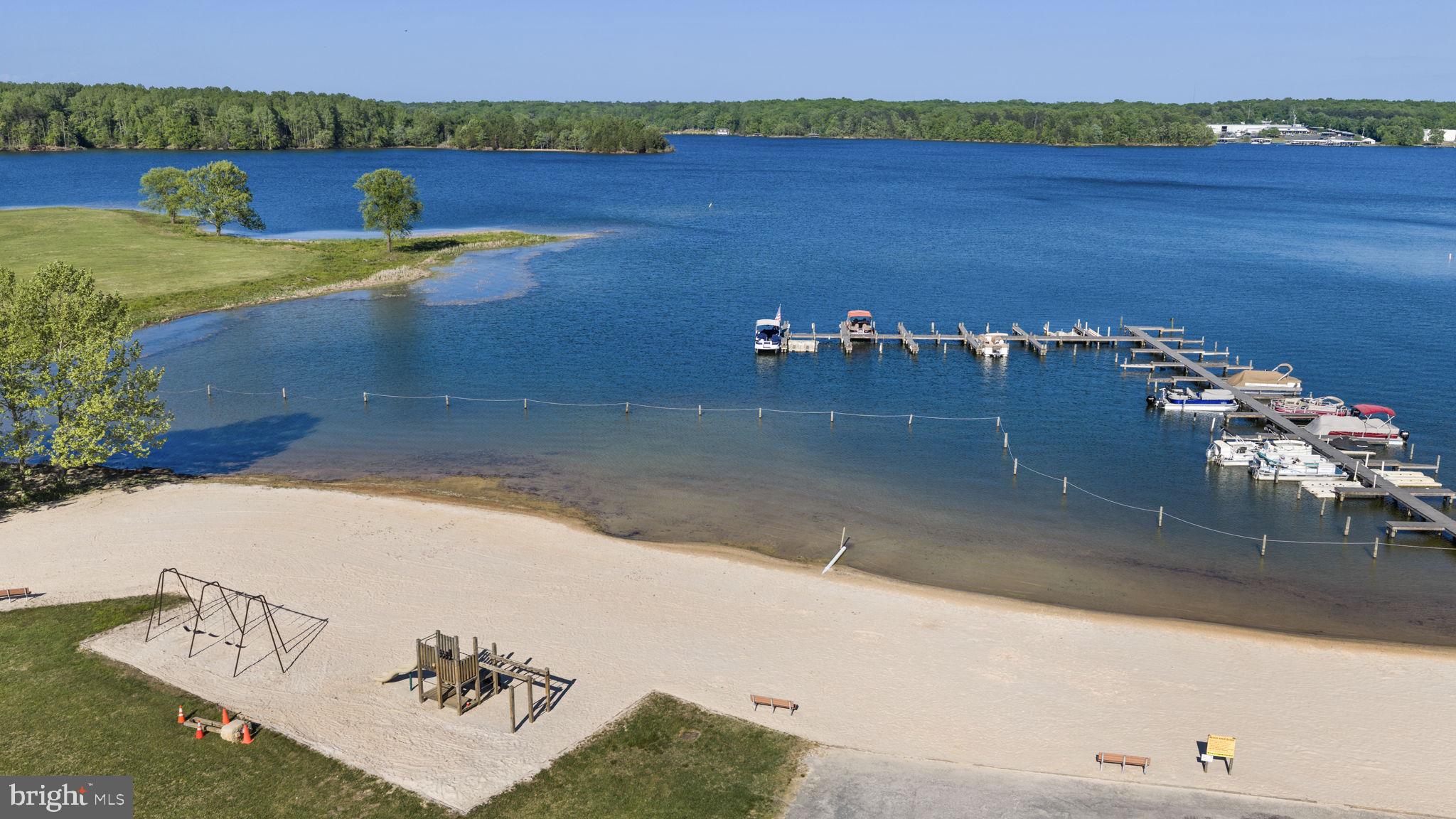 WINDWOOD COVES - Residential