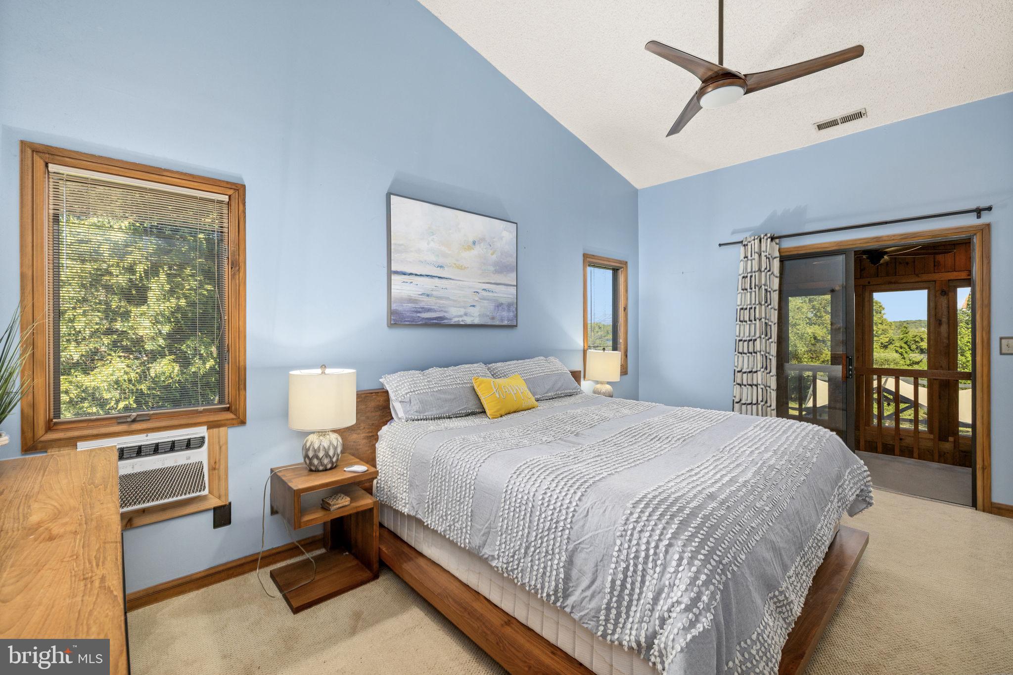 WINDWOOD COVES - Residential