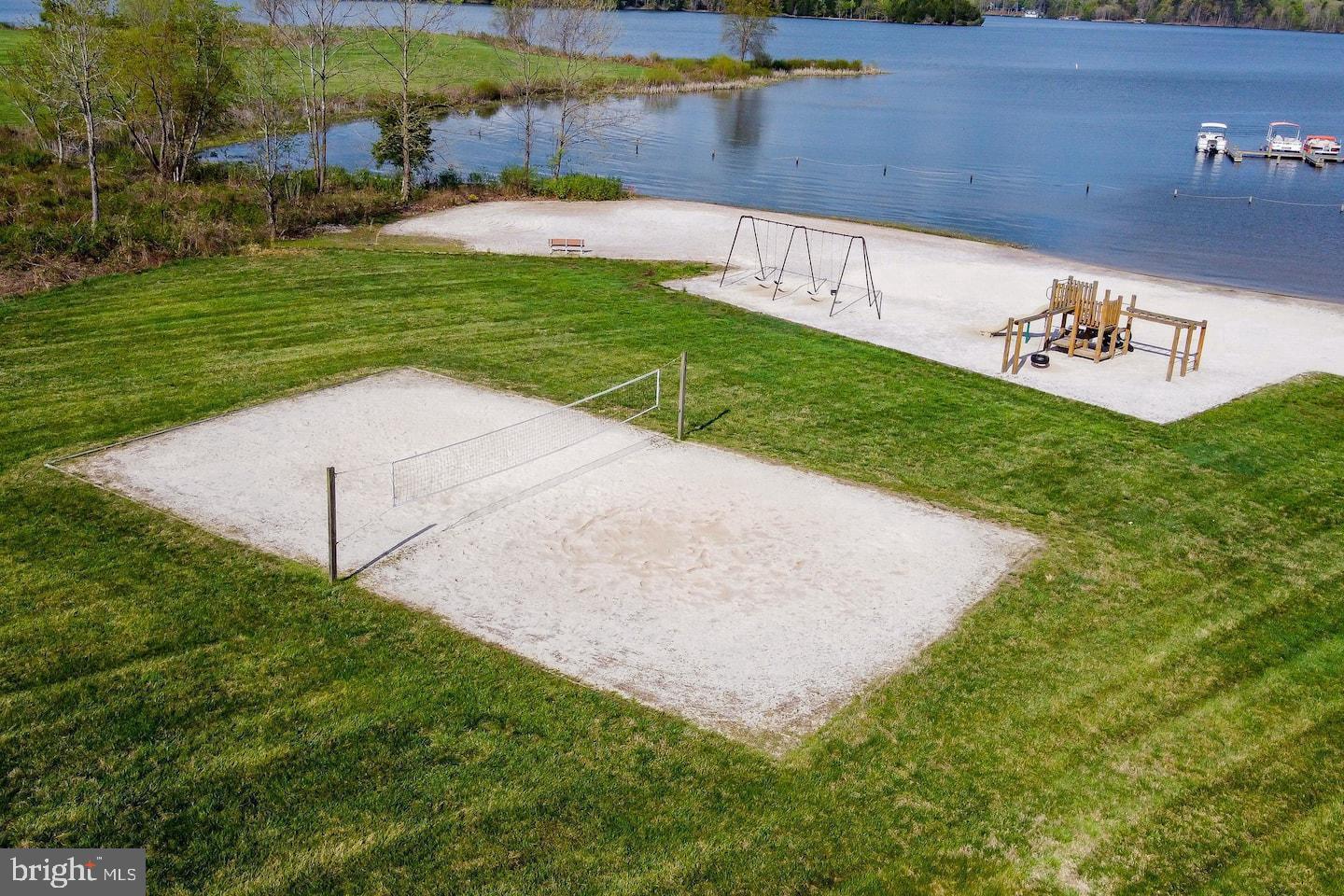 WINDWOOD COVES - Residential