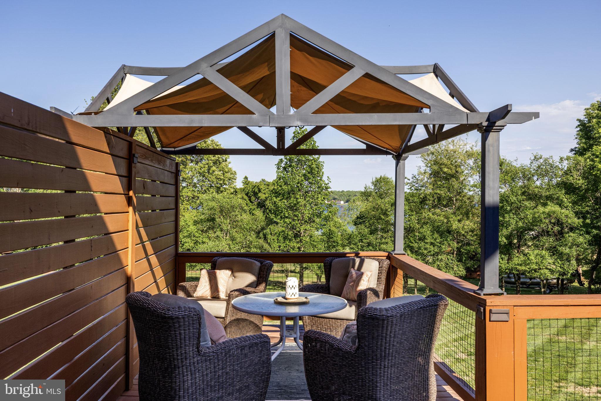 WINDWOOD COVES - Residential